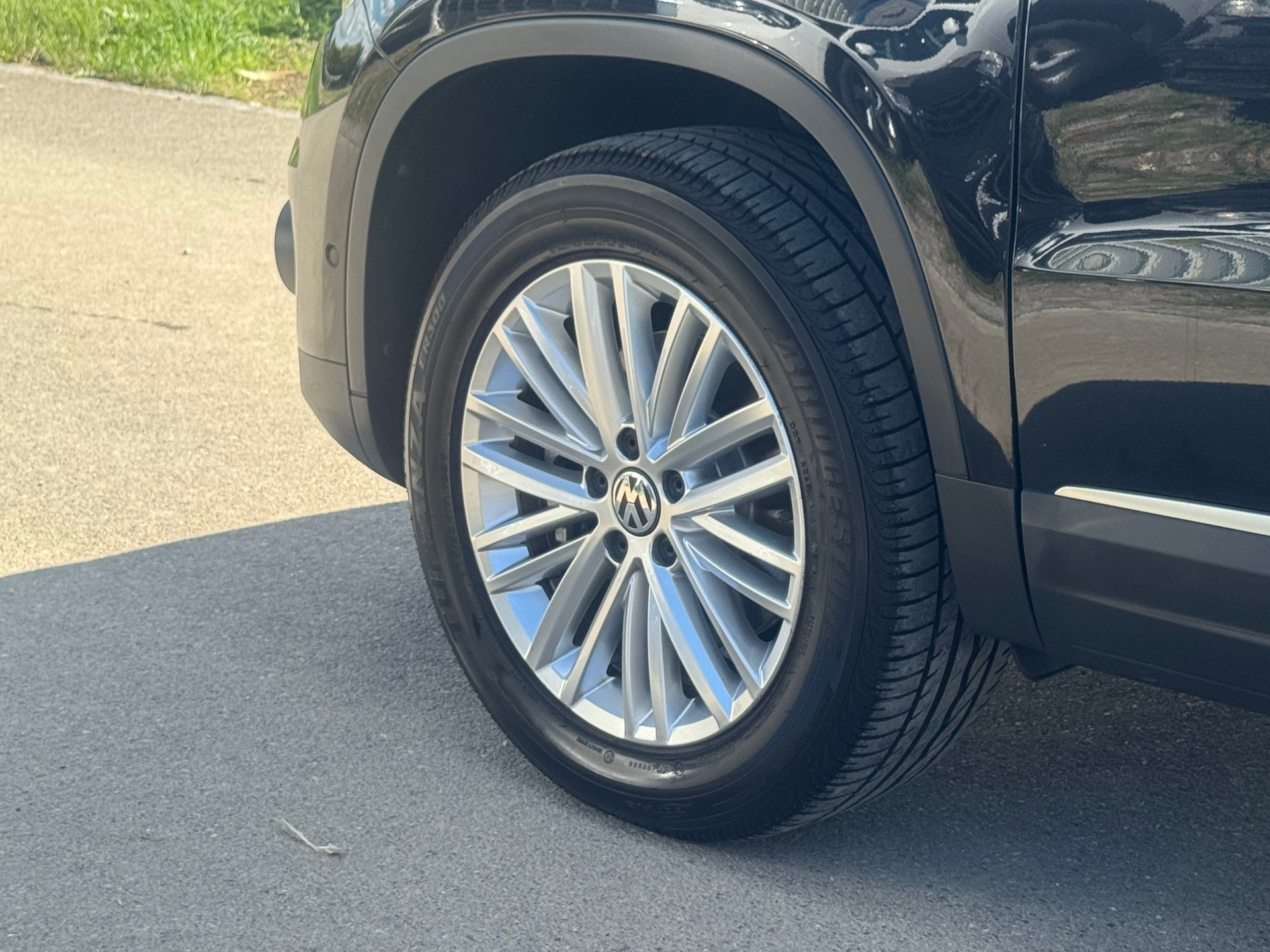 VW Tiguan 2.0 TDI BMT Cup 4Motion DSG-image-4