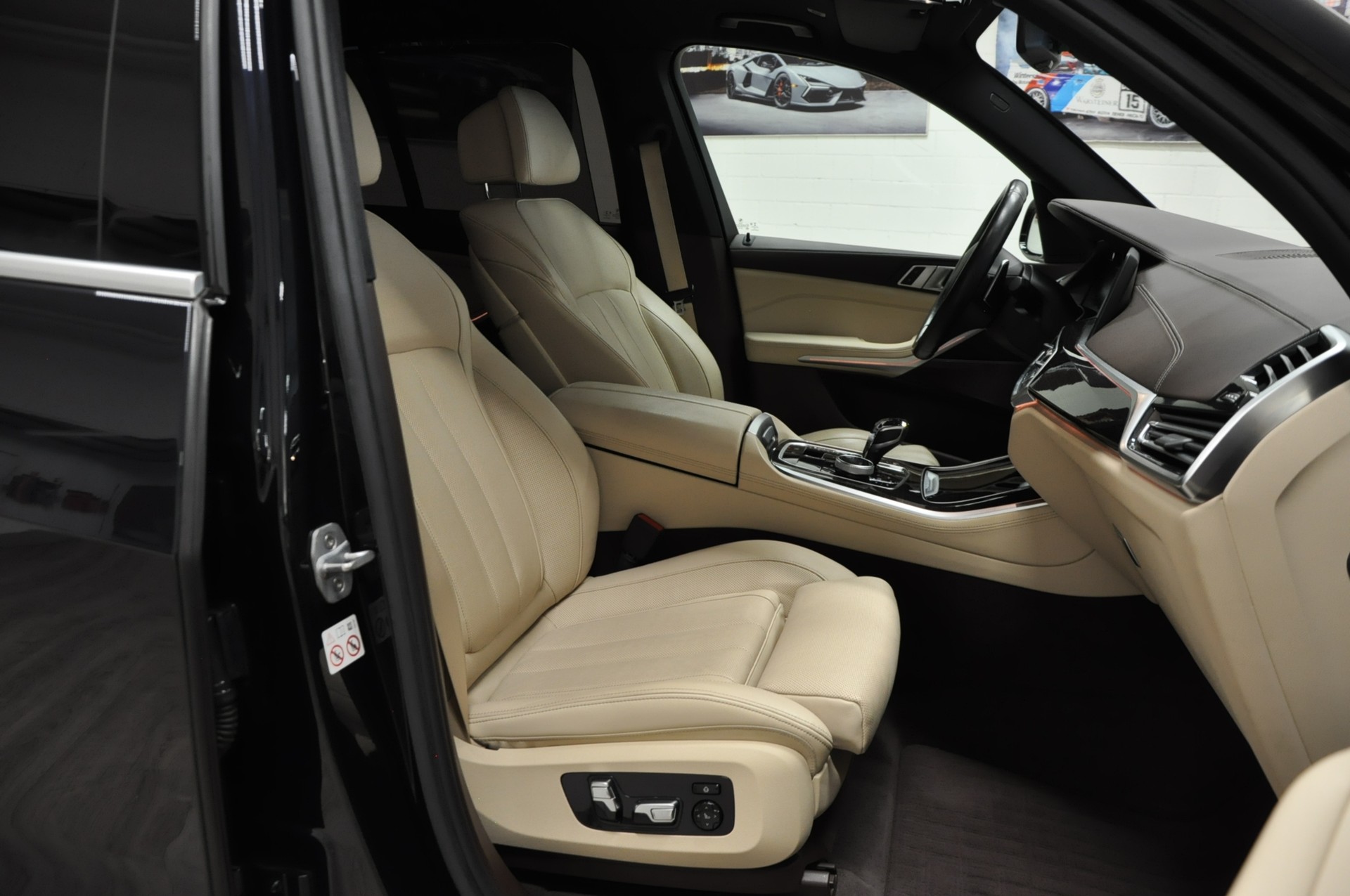 BMW X5 xDrive M50d Steptronic-image-13