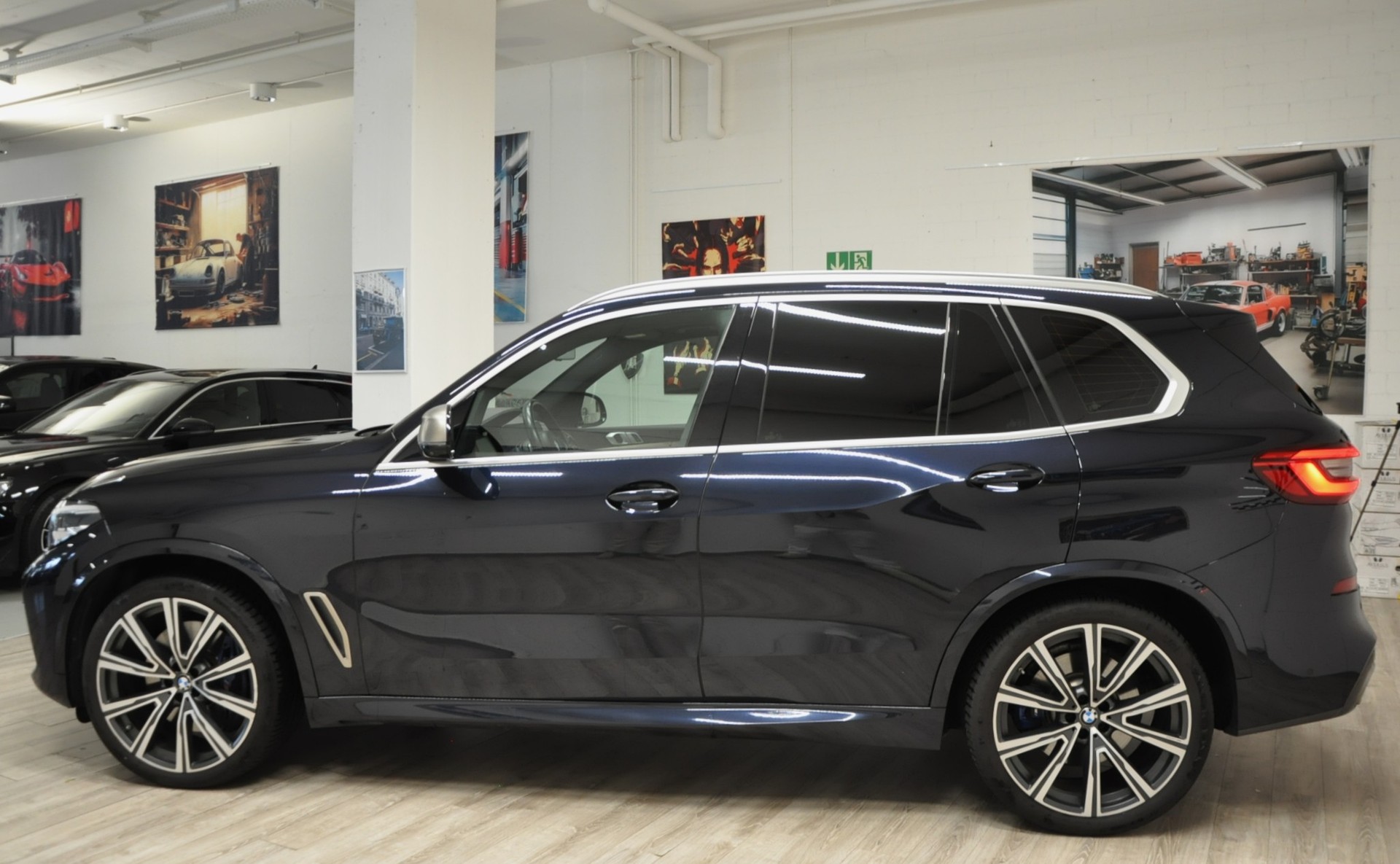 BMW X5 xDrive M50d Steptronic-showroom-element-2