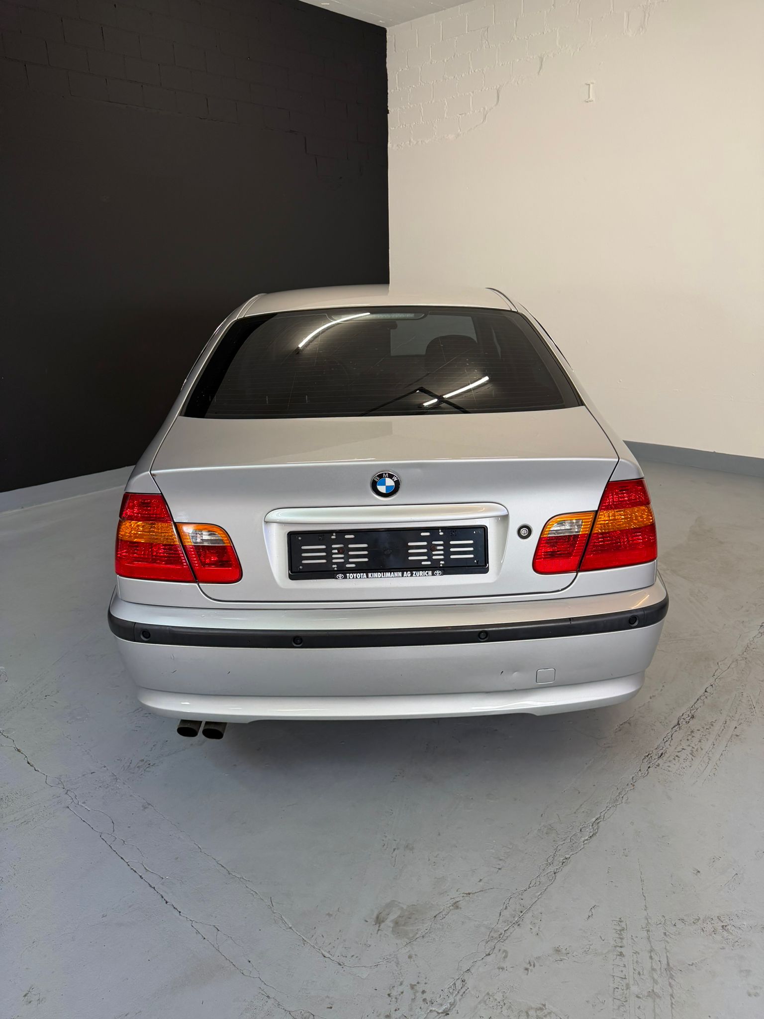 BMW 325i ***CH-Fahrzeug*** mit Sitzheizung-image-4
