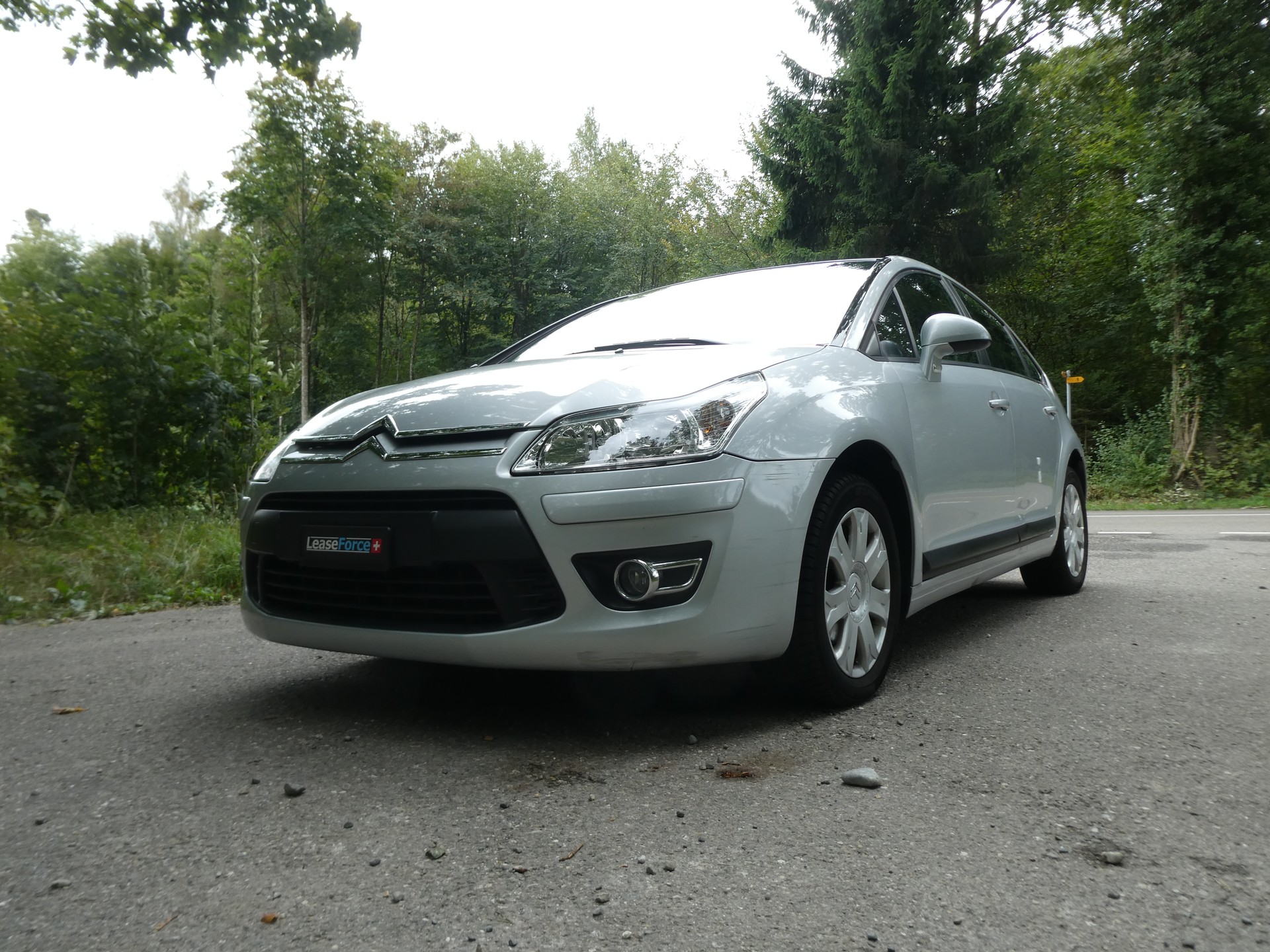 CITROEN C4 Berline 1.6i 16V VTR (Pack) Automatic-image-1