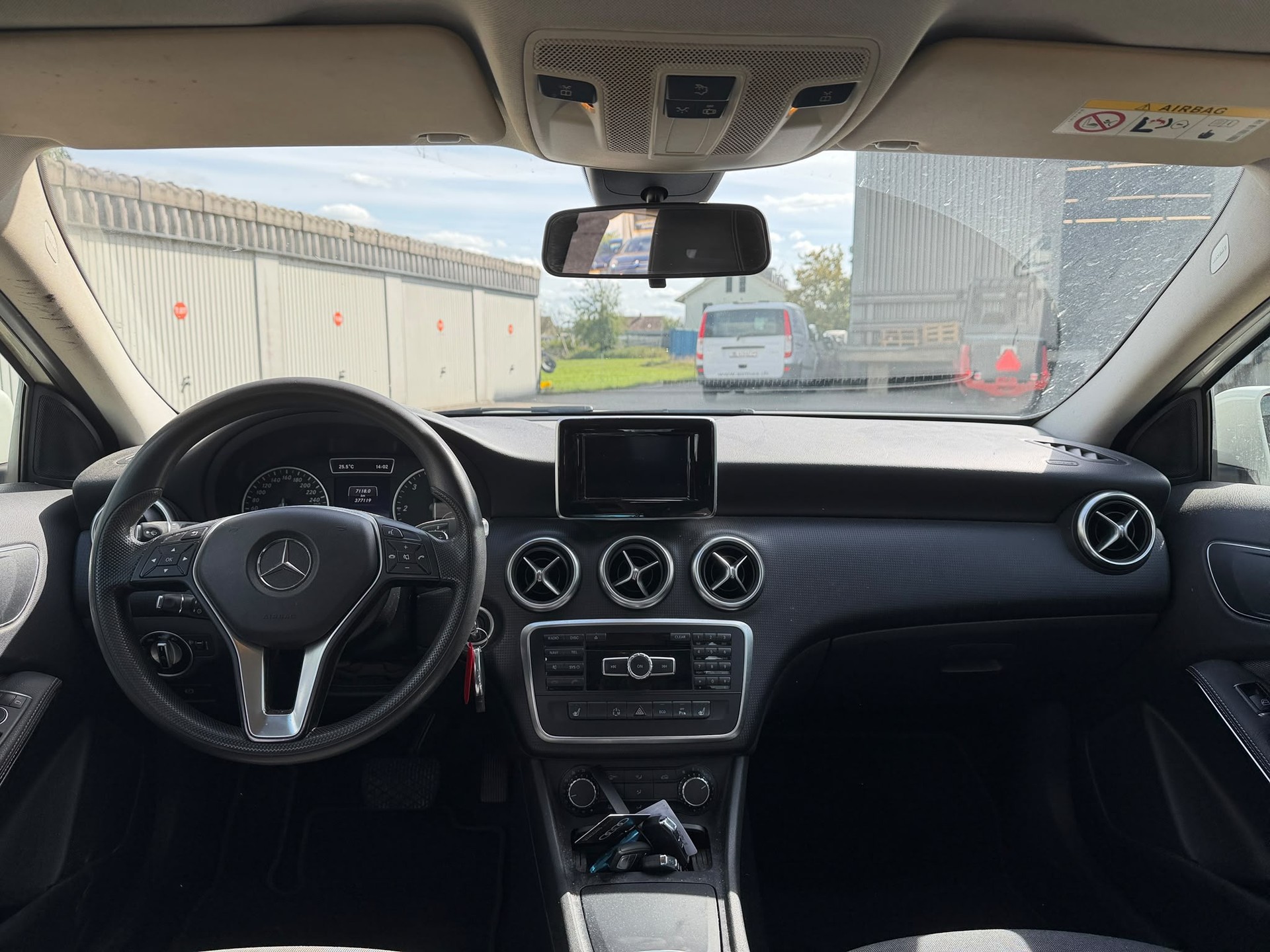 MERCEDES-BENZ A 160 CDI 7G-DCT-image-8
