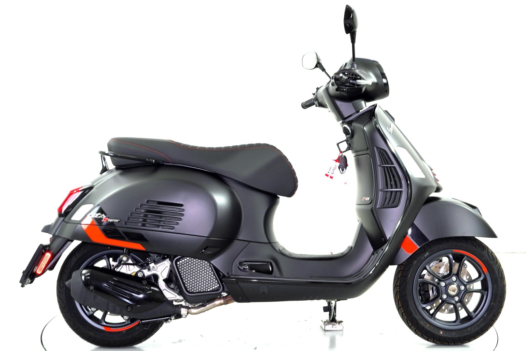 PIAGGIO Vespa GTS 125 Super Sport ABS-image-3