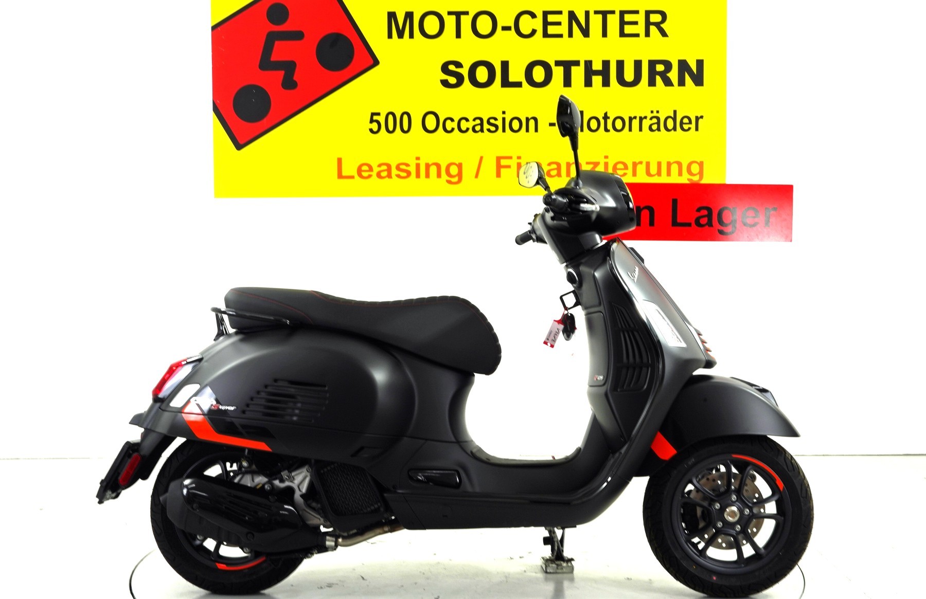 PIAGGIO Vespa GTS 125 Super Sport ABS-image-0