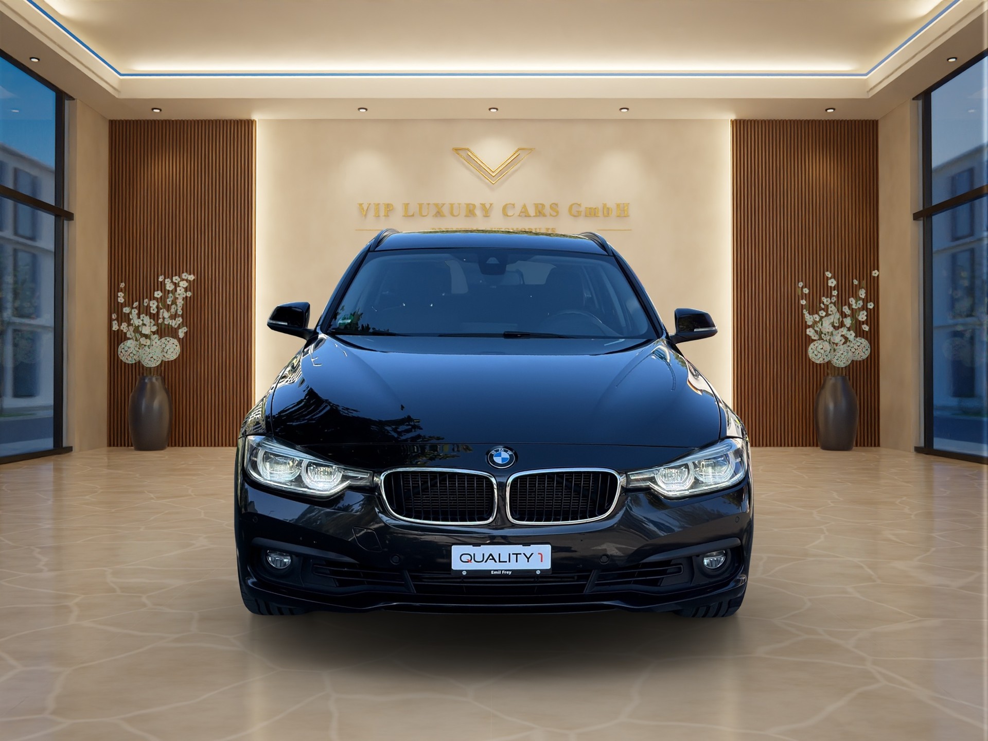 BMW 330d xDrive Touring Steptronic-showroom-element-1