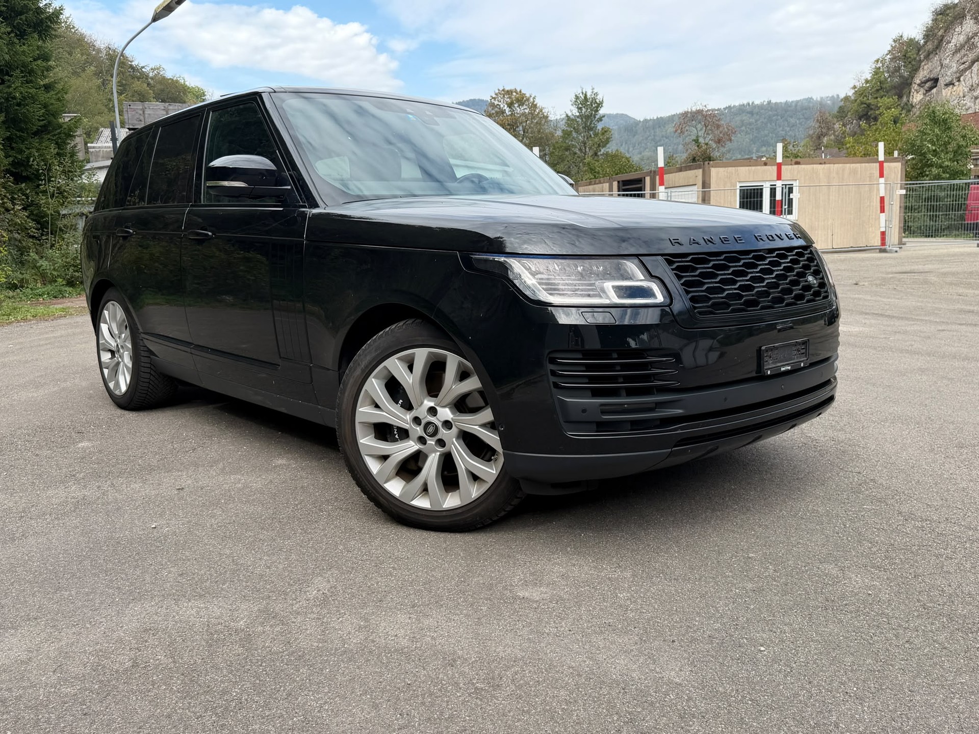 LAND ROVER Range Rover 5.0 V8 S/C Vogue Automatic-showroom-element-2
