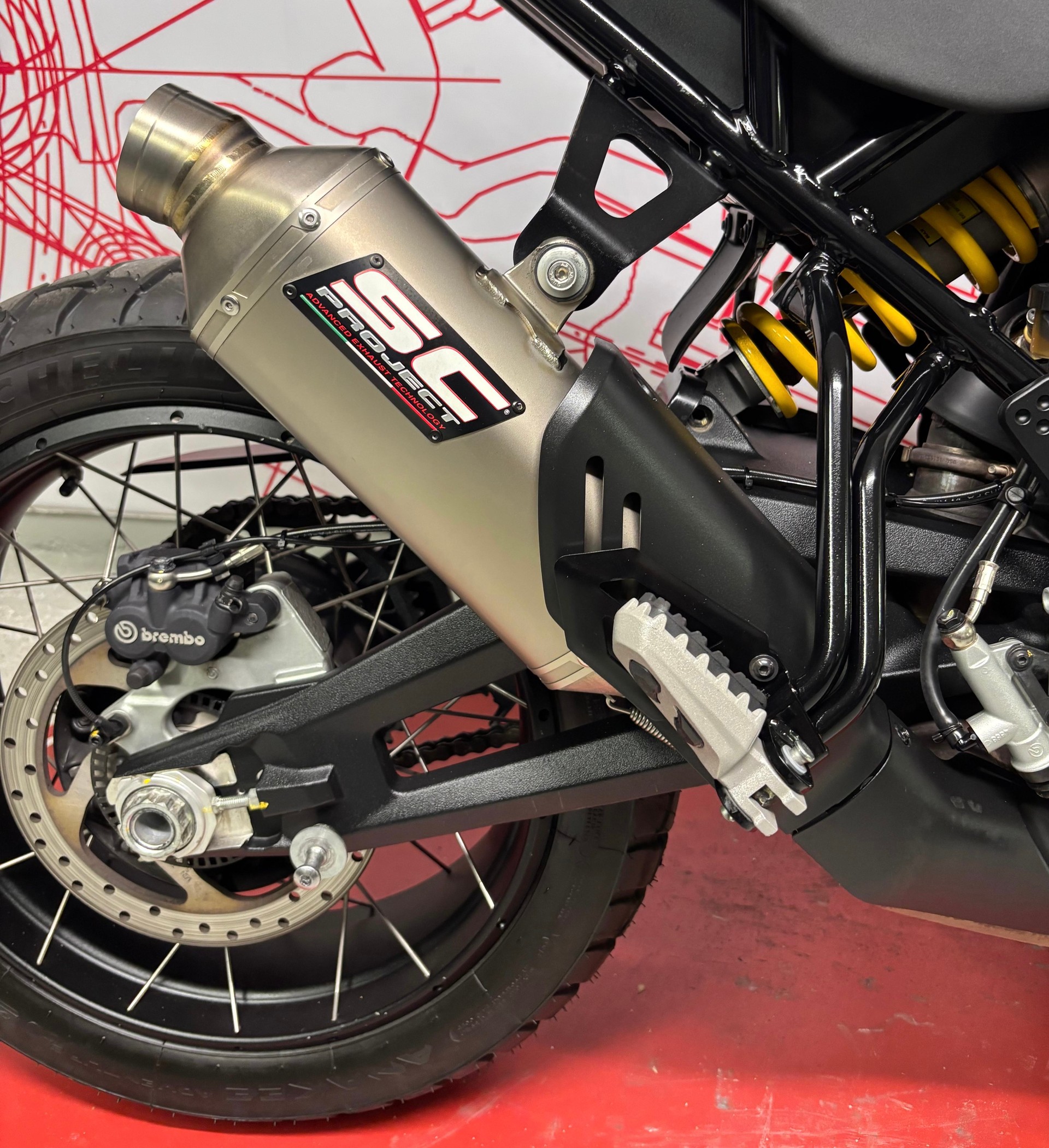 DUCATI Desert X-image-11