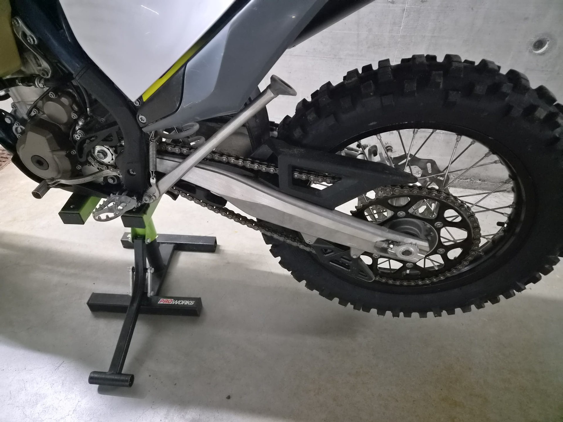 HUSQVARNA FE 350-image-4
