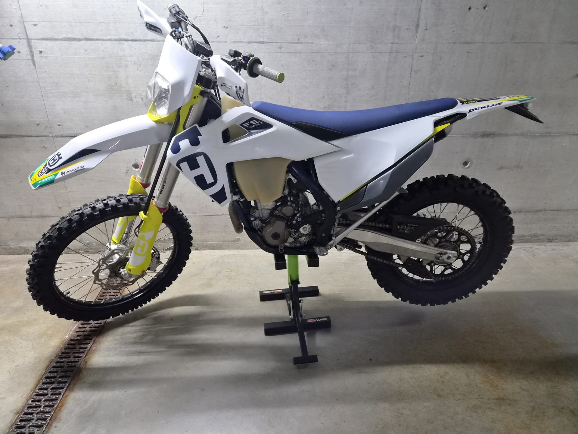 HUSQVARNA FE 350-image-7
