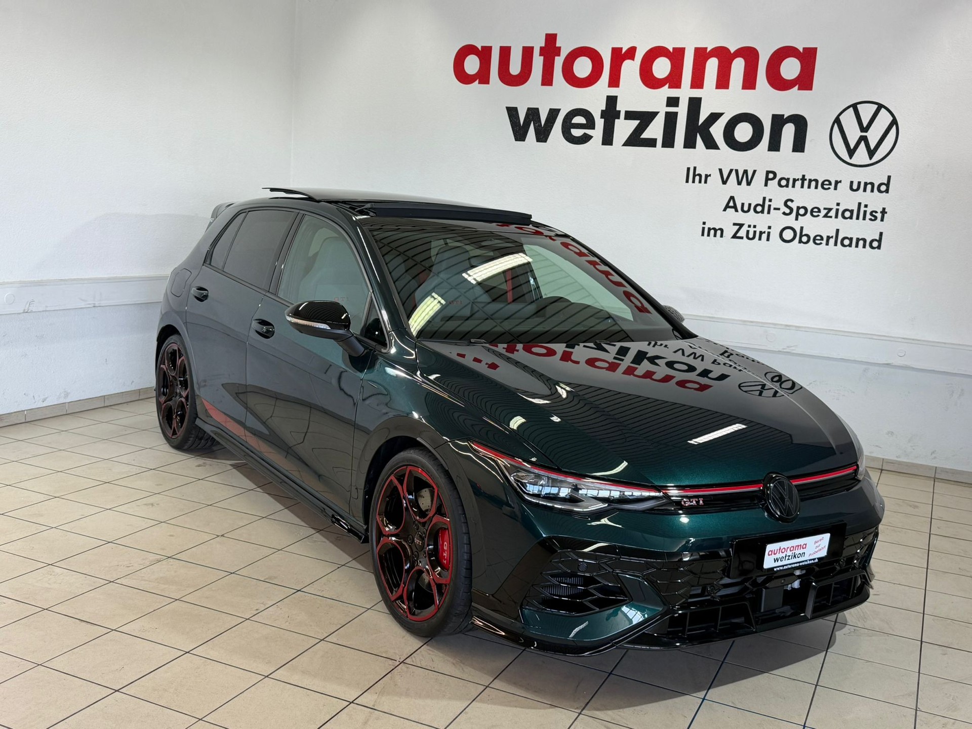 VW Golf 2.0 TSI GTI Edition 50 DSG-showroom-element-1