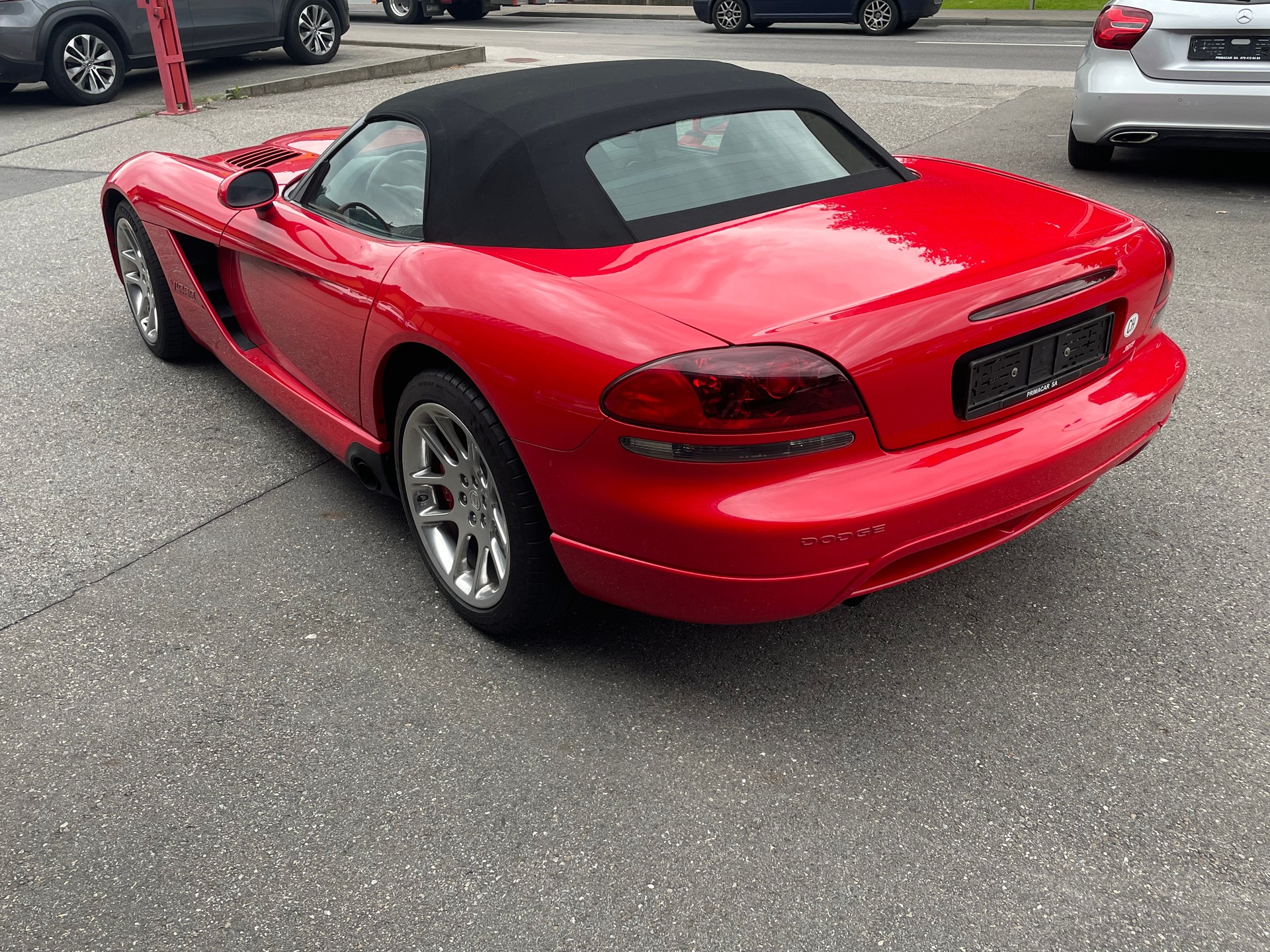 DODGE Viper SRT-10-image-4