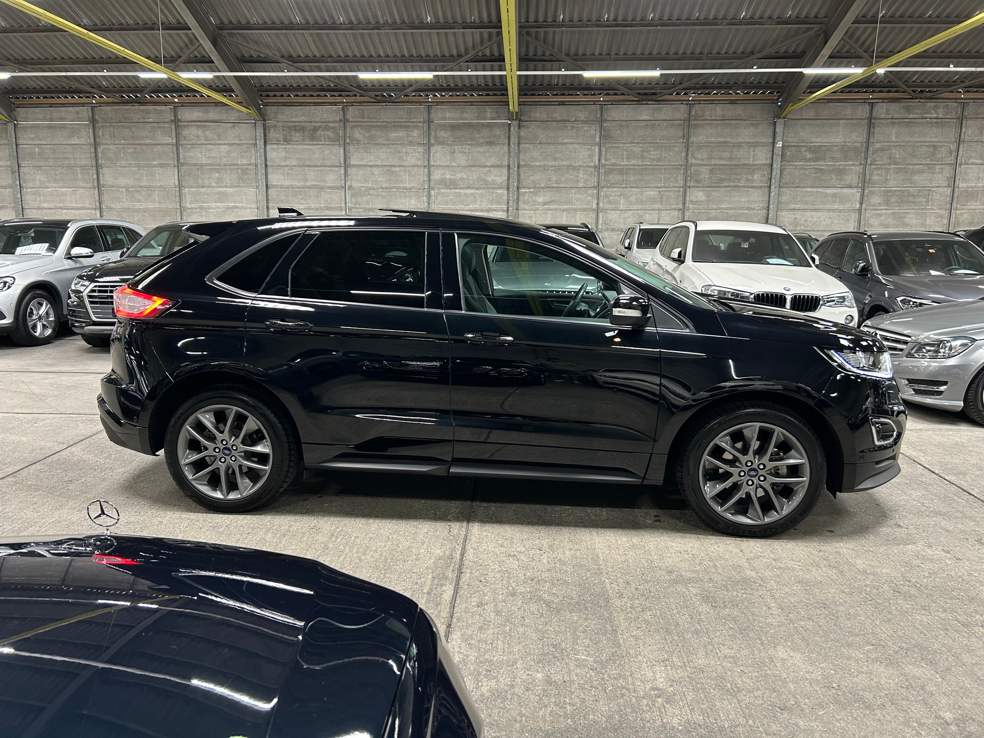 FORD Edge 2.0 TDCi ST-Line 4WD PowerShift-showroom-element-2