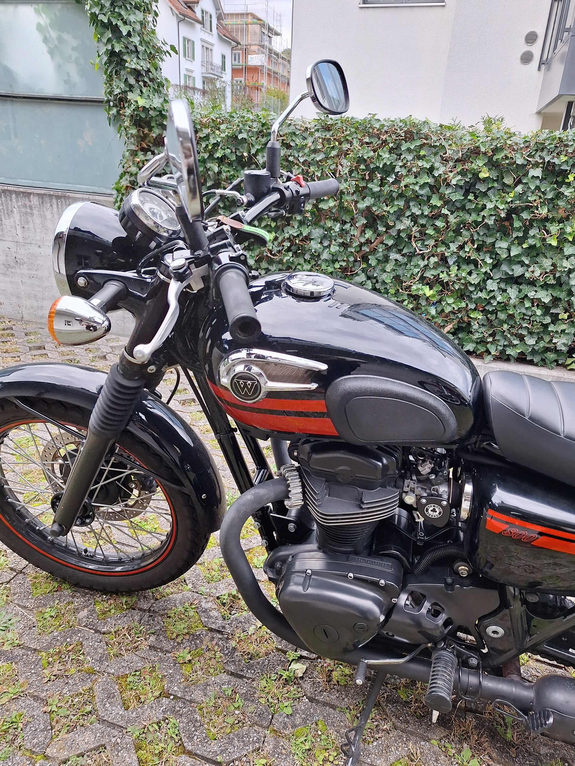 KAWASAKI W 800 Special Edition-image-3