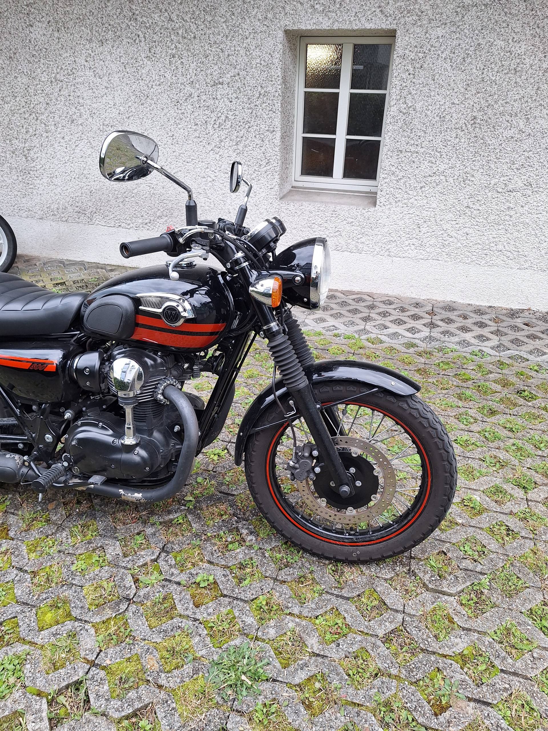 KAWASAKI W 800 Special Edition-image-5