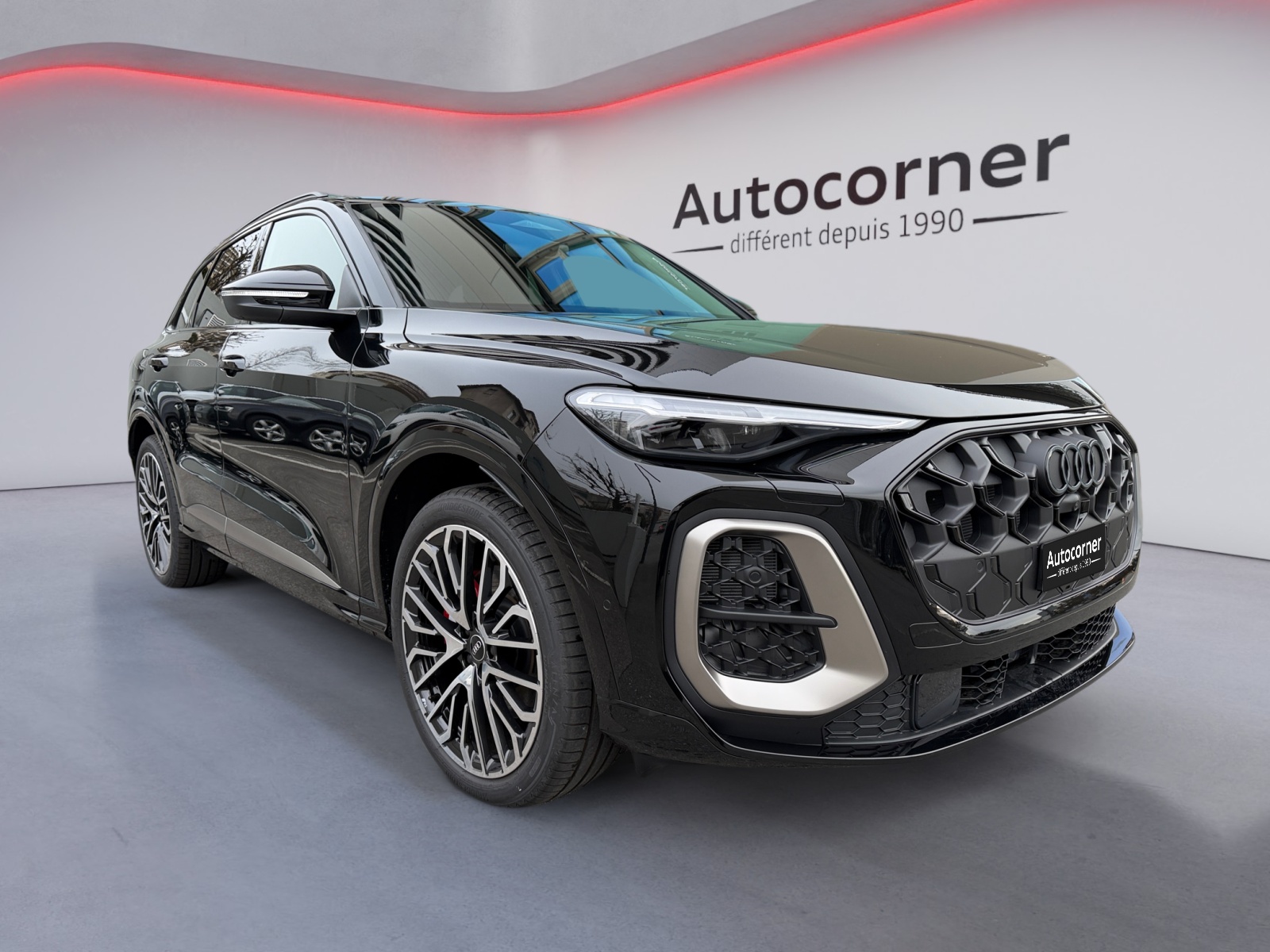 AUDI SQ5 TFSI quattro S-tronic-image-0