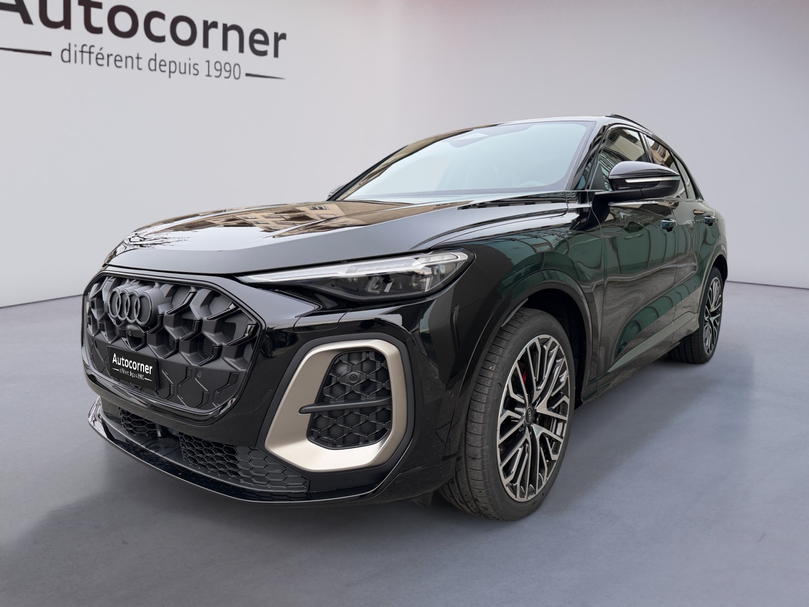 AUDI SQ5 TFSI quattro S-tronic-image-1