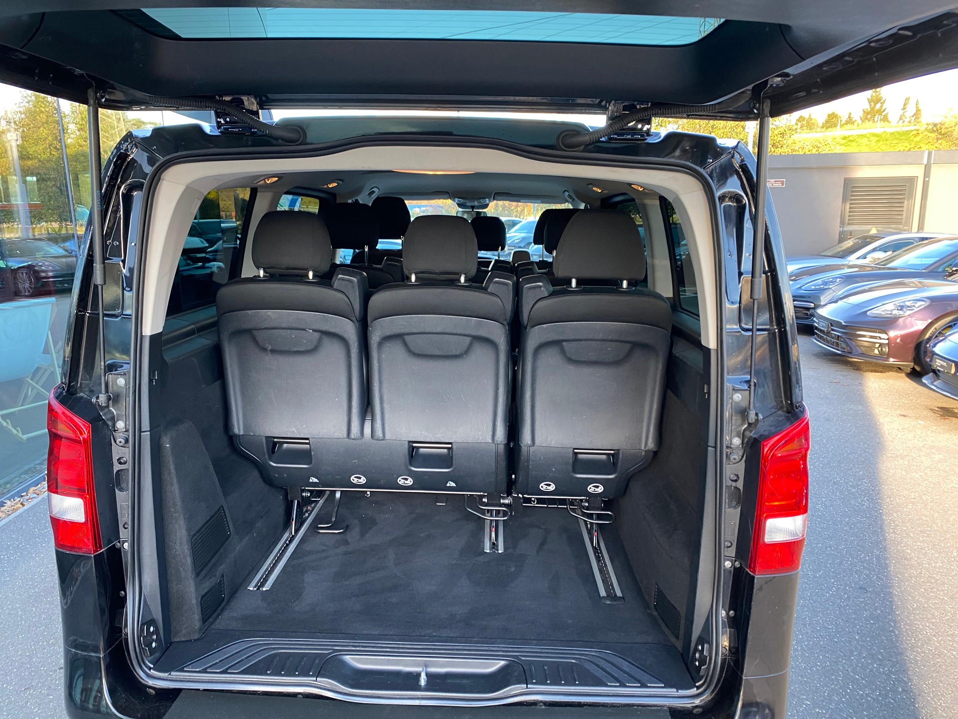 MERCEDES-BENZ Vito 116 CDI Select Tourer 9 Platz Lang 4Matic 9G-Tronic-image-7