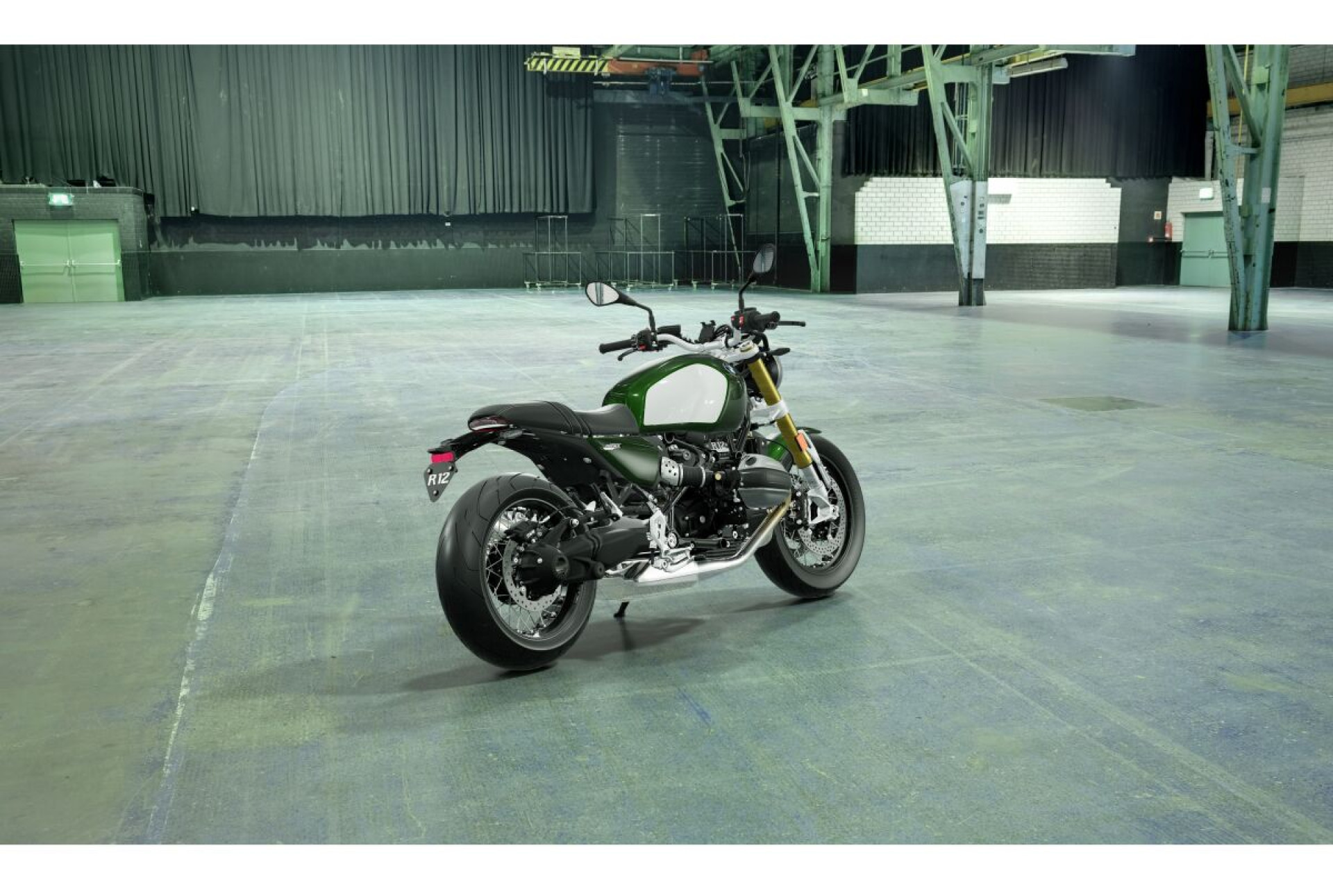 BMW R 12 nineT A2 - Boxerdeal-image-1