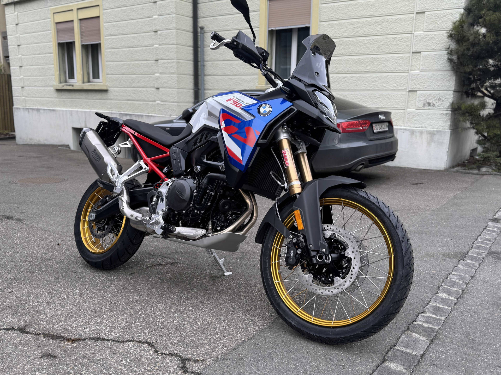 BMW F 900 GS-image-5