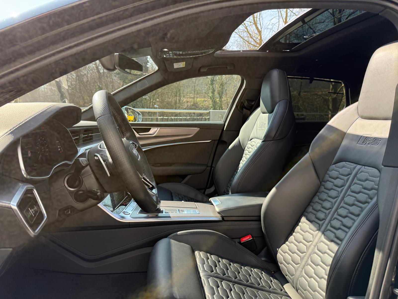 AUDI RS6 Avant 4.0 TFSI V8 quattro-image-9