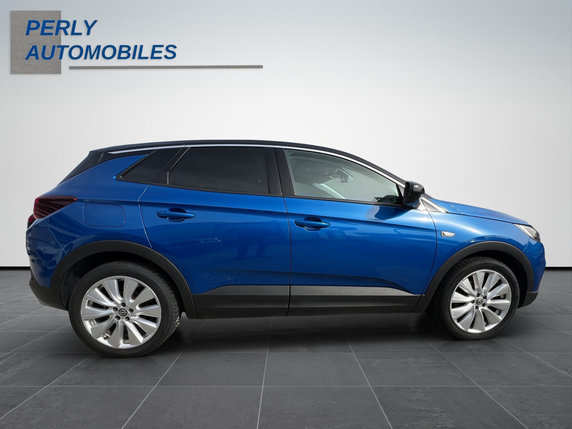 OPEL Grandland X 1.2i TP Ultim-image-6