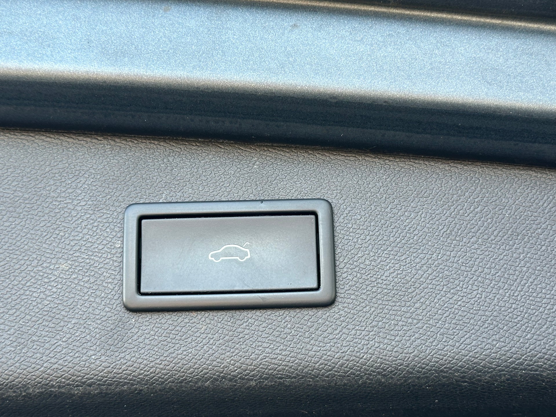 CUPRA LEON ST 1.4 e-HYBRID pHEV DSG-image-16