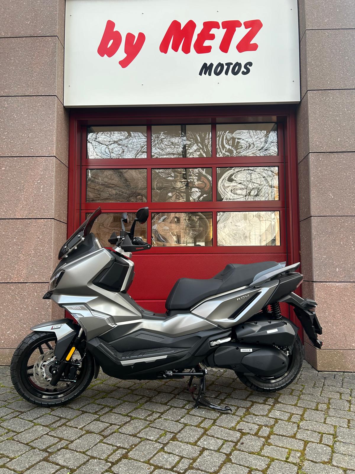 SYM ADX 300-image-0