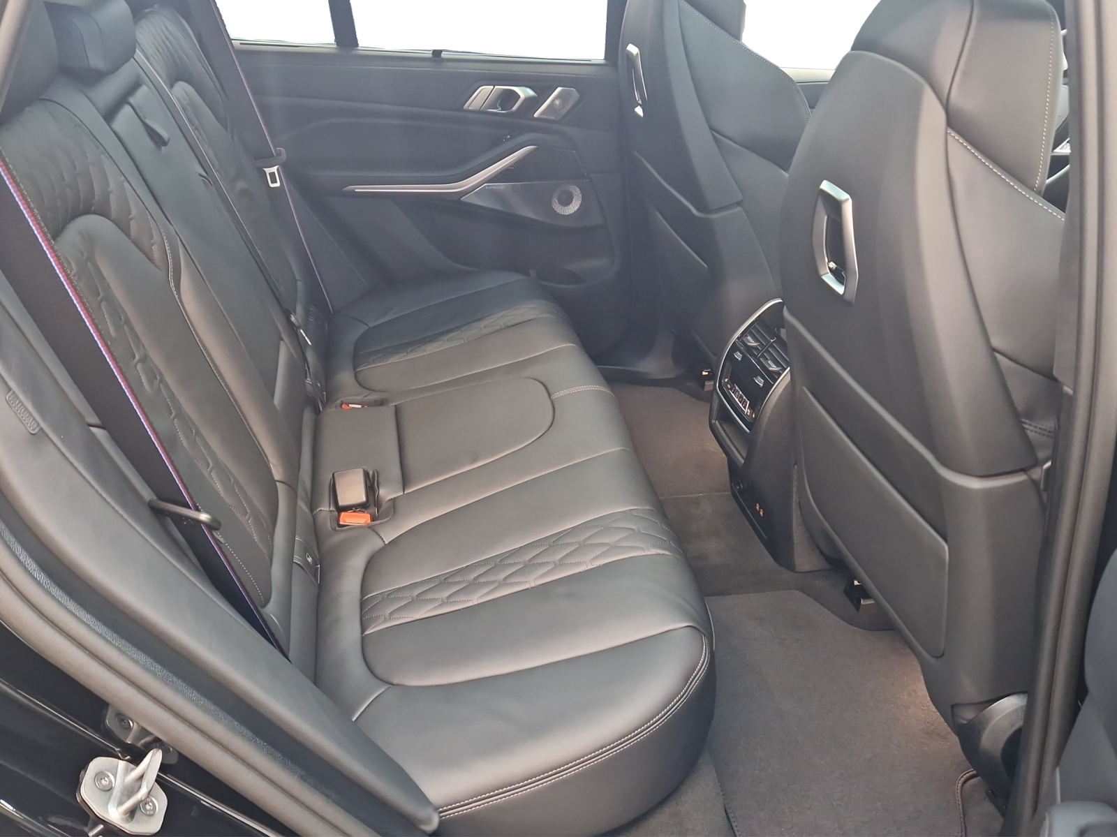 BMW X5 xDrive 48V M60i M Sport Pro Steptronic-image-14