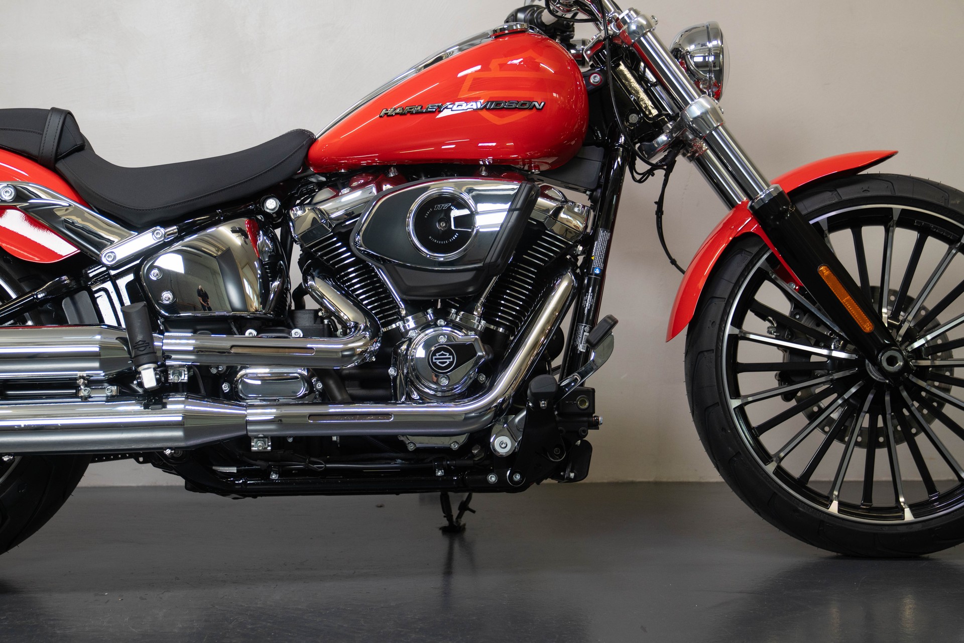 HARLEY-DAVIDSON FXBR Breakout 117-image-6