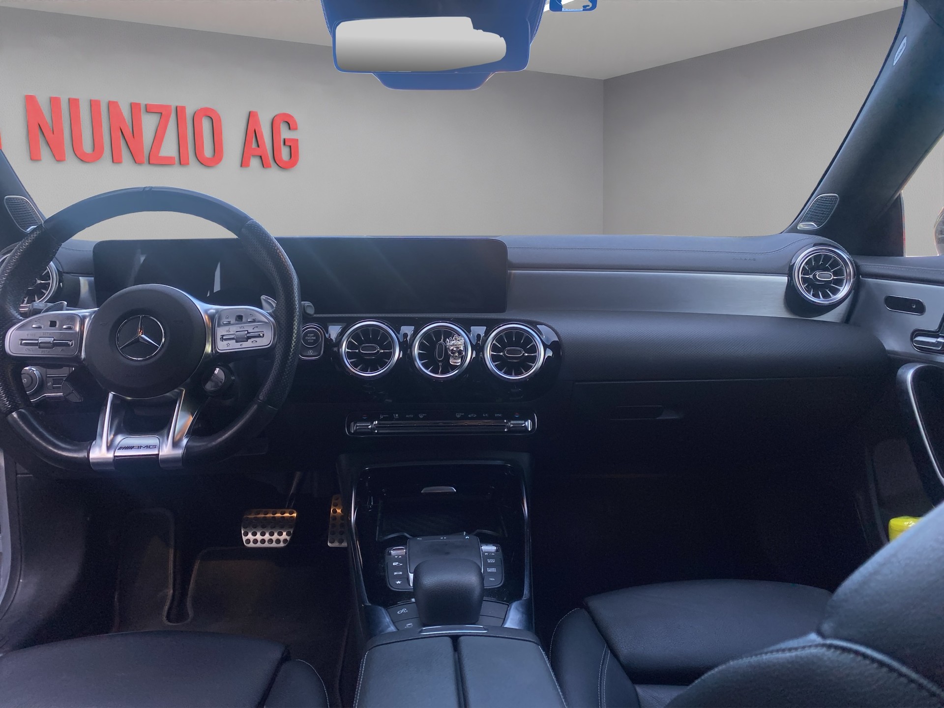 MERCEDES-BENZ CLA Shooting Brake 35 AMG 4Matic 7G-DCT-image-8