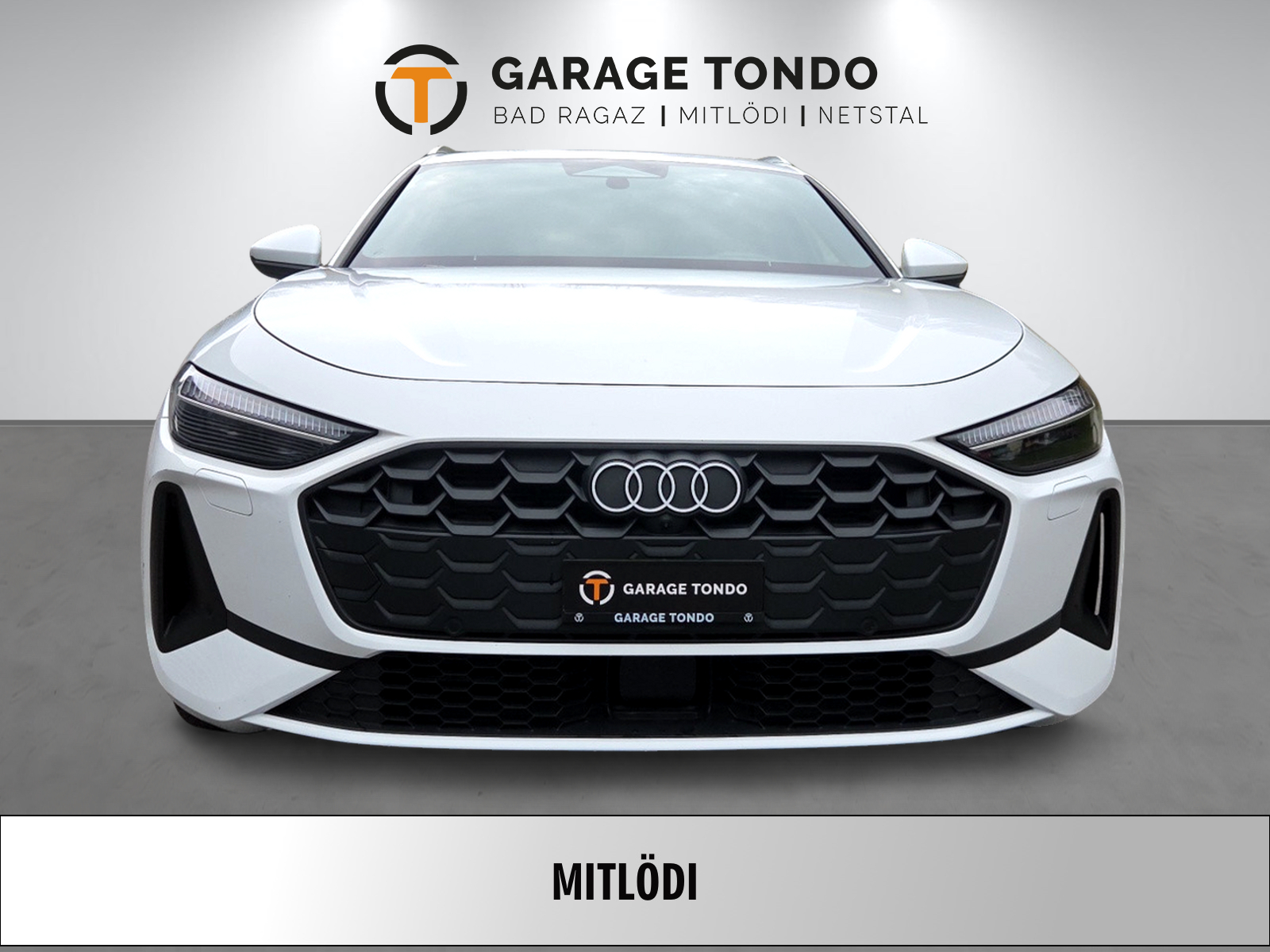AUDI A5 Avant 2.0 TDI Attraction quattro S-Tronic-showroom-element-1