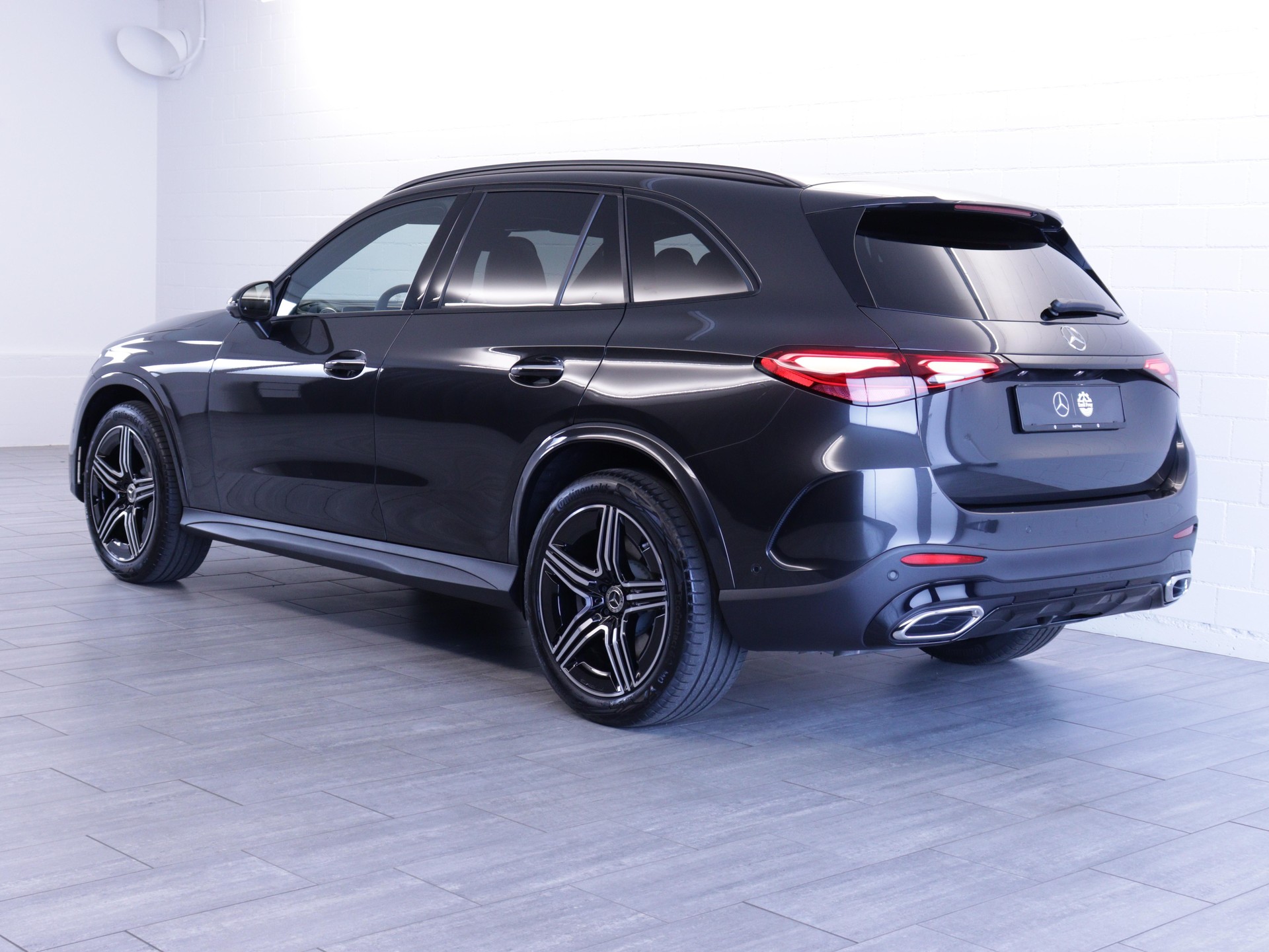 MERCEDES-BENZ GLC 450 d AMG Line 4matic-showroom-element-3