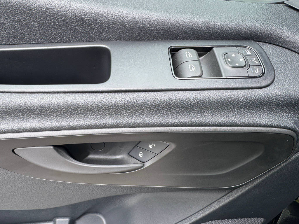 MERCEDES-BENZ Sprinter 317 CDI Pro Kasten HD 3665 S-image-12