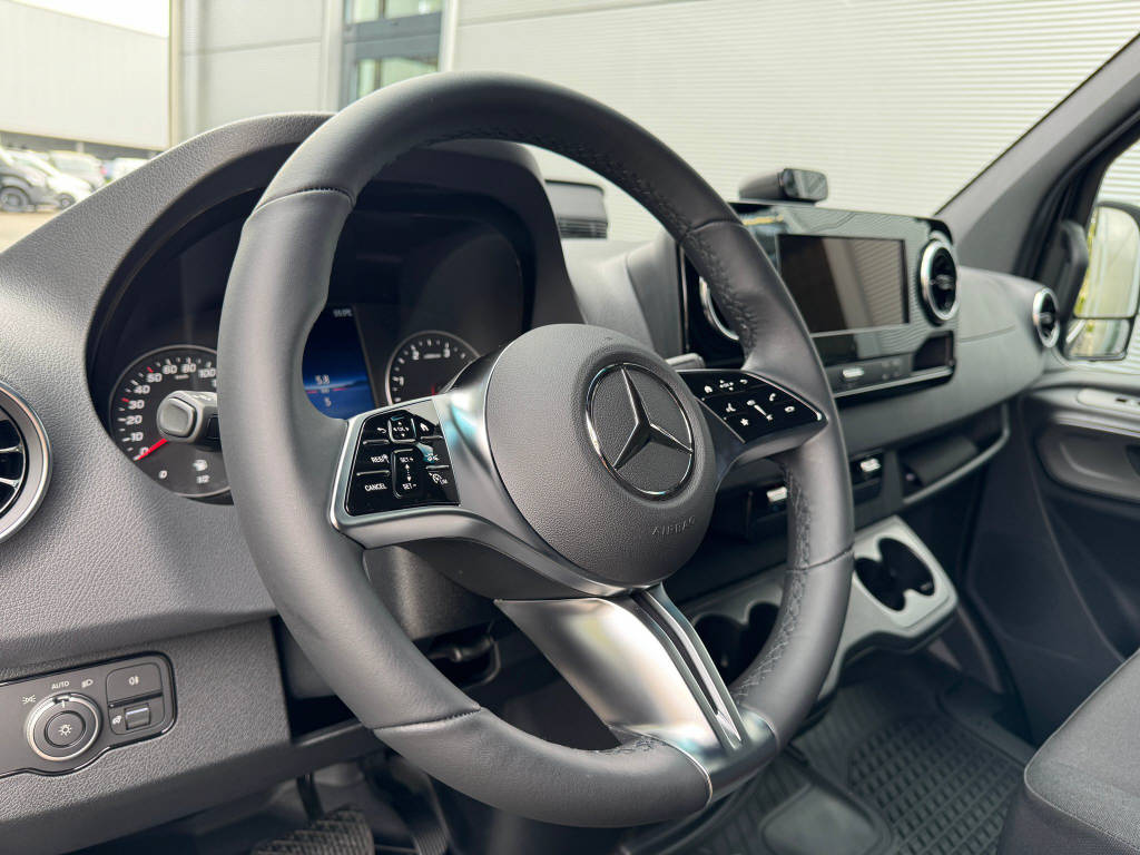 MERCEDES-BENZ Sprinter 317 CDI Pro Kasten HD 3665 S-image-9