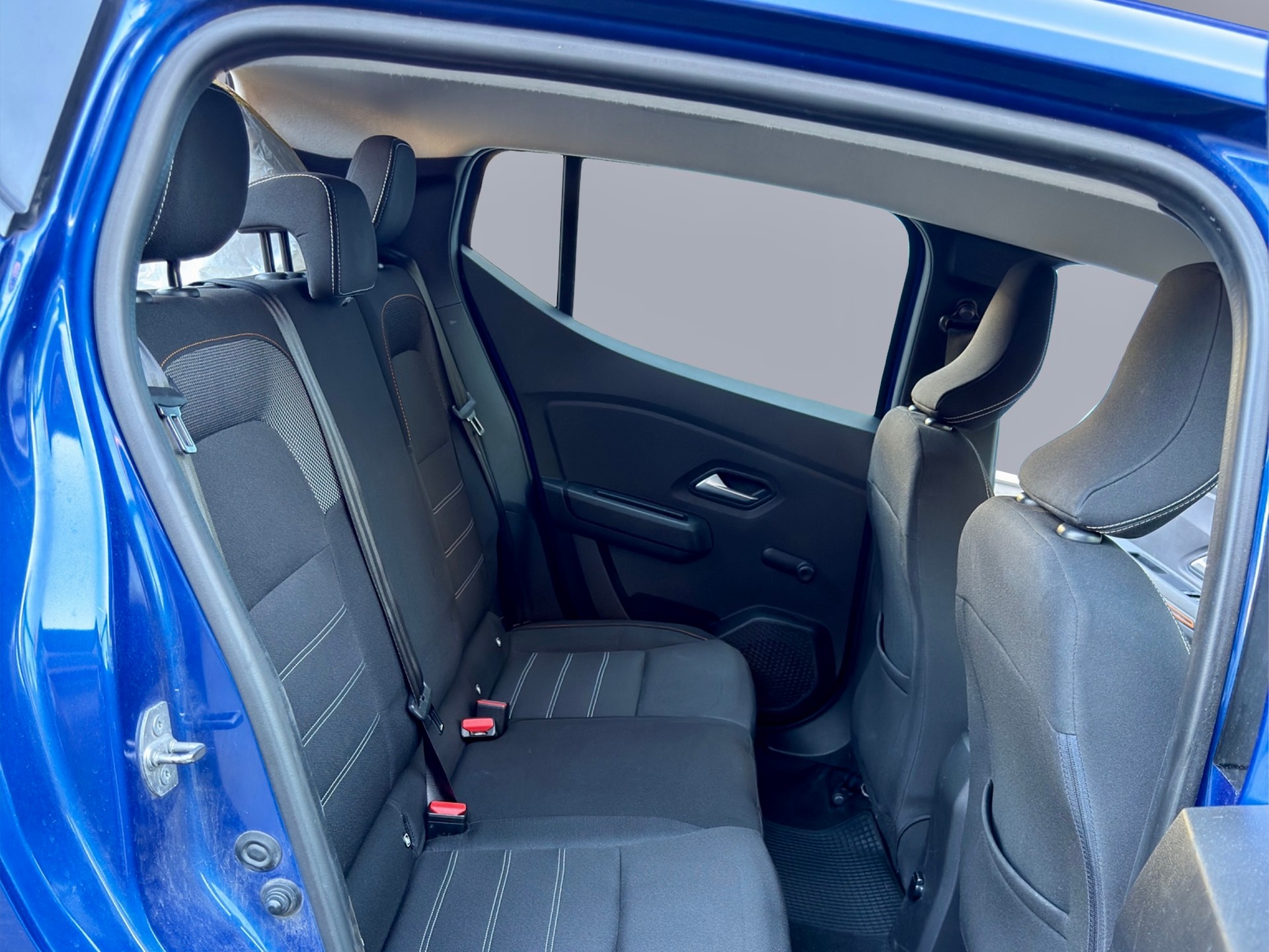 DACIA Sandero Stepway TCe 90 Swiss Edition Automat-image-9