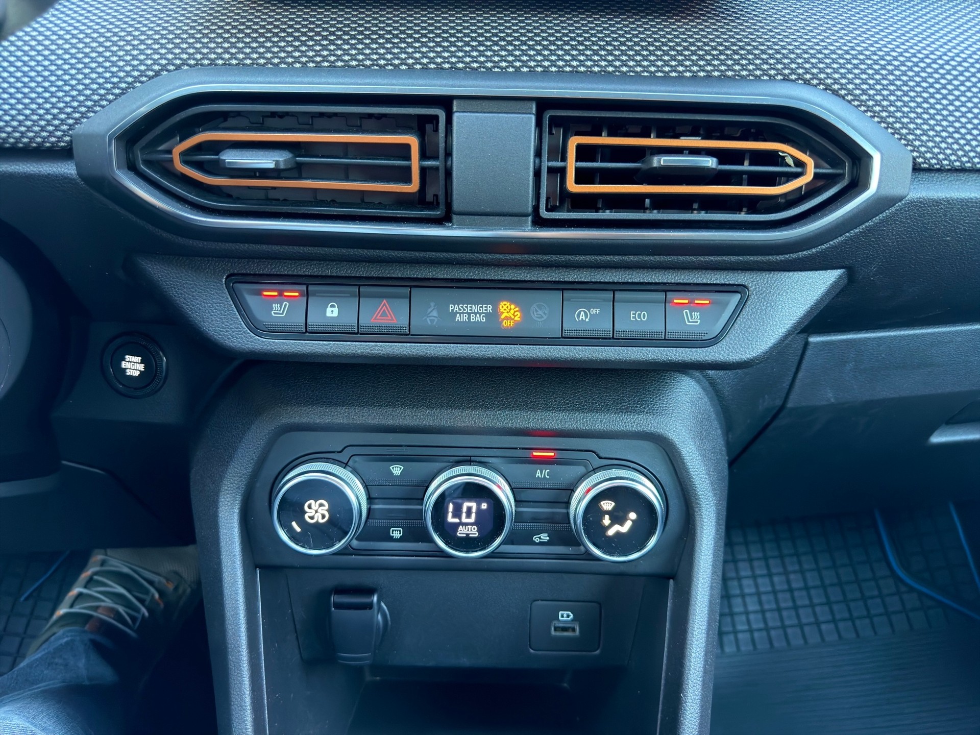 DACIA Sandero Stepway TCe 90 Swiss Edition Automat-image-17