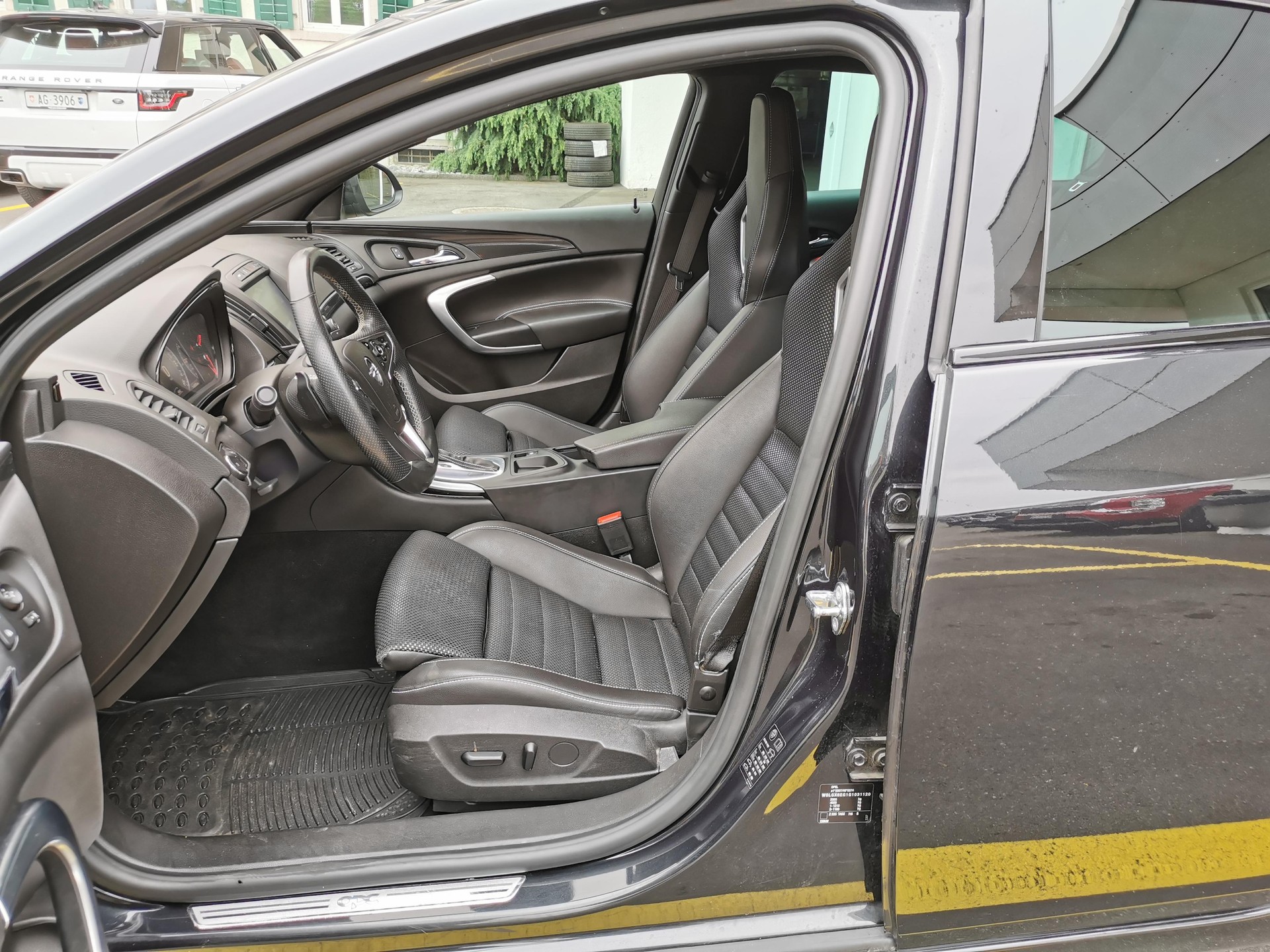 OPEL Insignia 2.8 V6 T 4x4 OPC-image-10