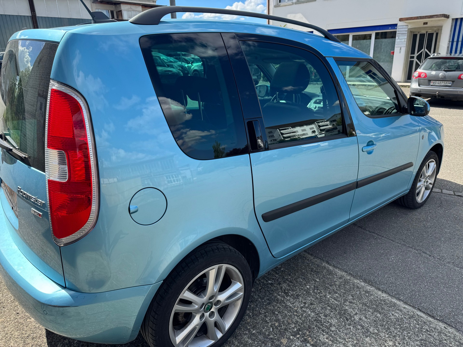 SKODA Roomster 1.2 TSI Elegance DSG-image-3