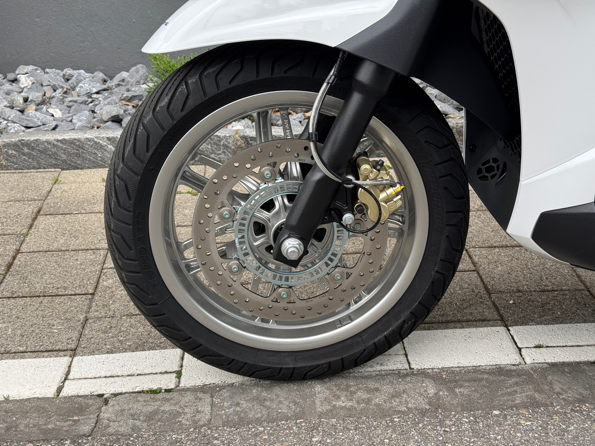 PIAGGIO Beverly 400 E5+-image-4