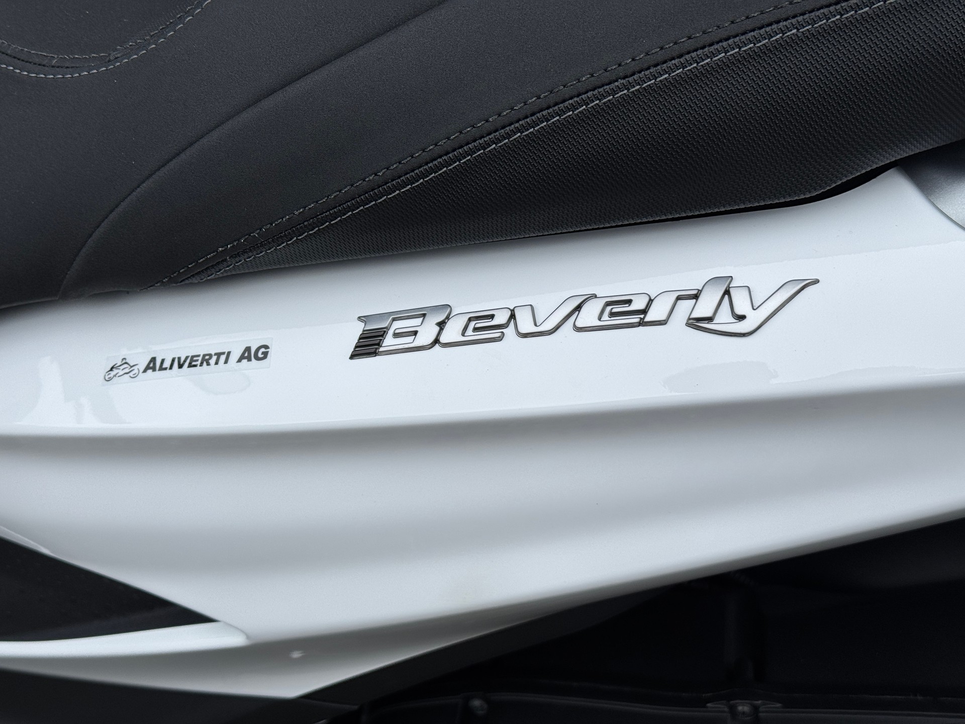 PIAGGIO Beverly 400 E5+-image-7