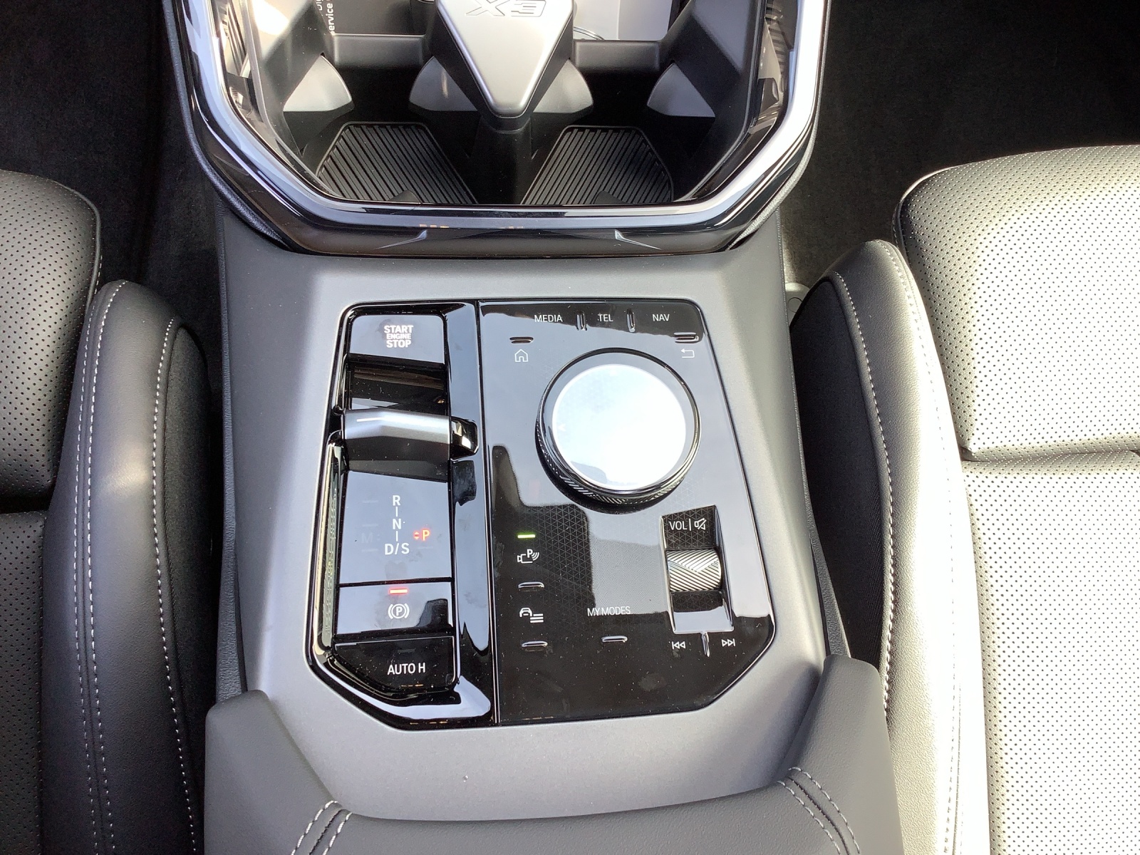BMW X3 xDrive 20 48V-image-19