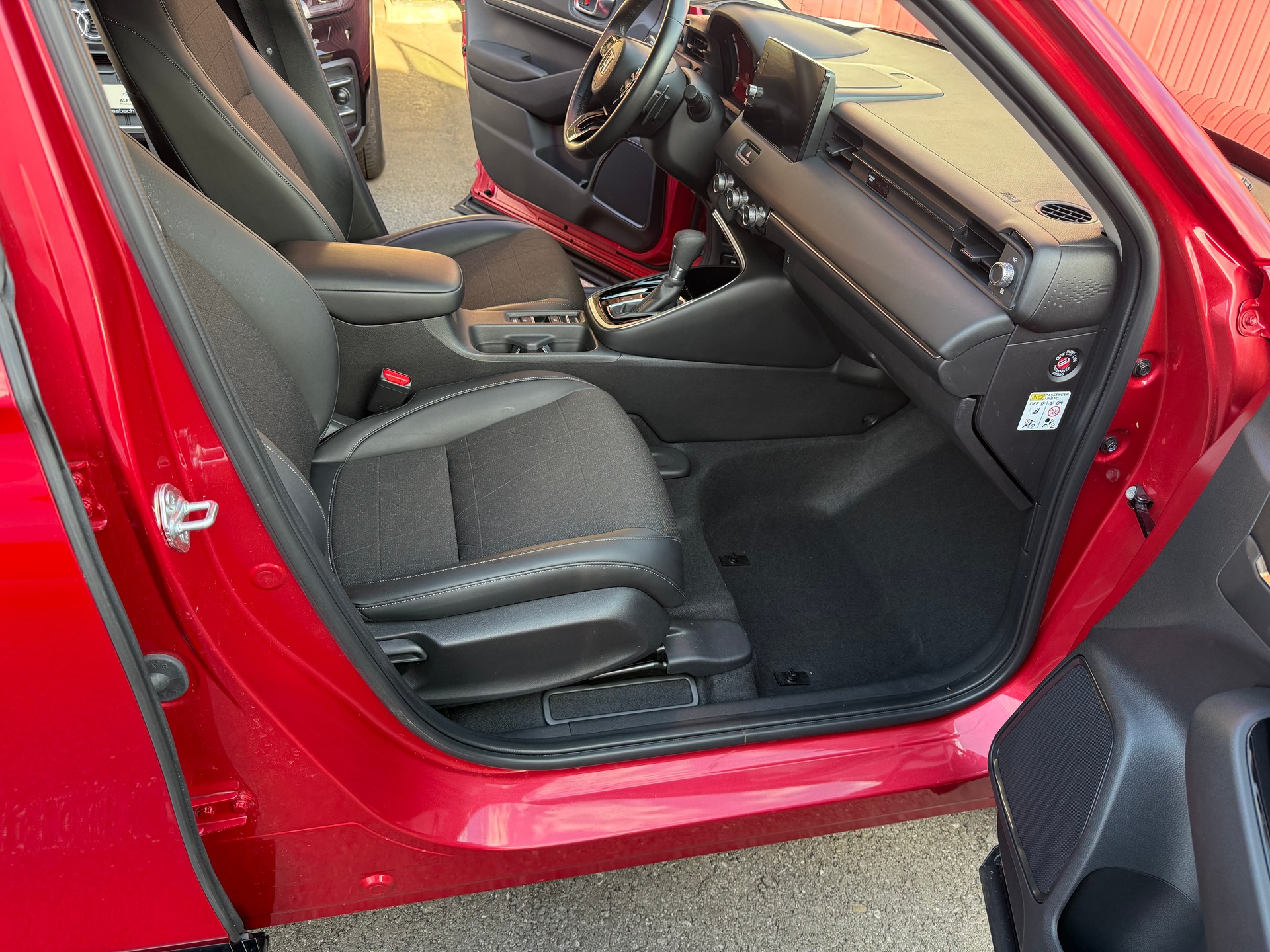 HONDA HR-V 1.5i-MMD Advance CVT-image-3