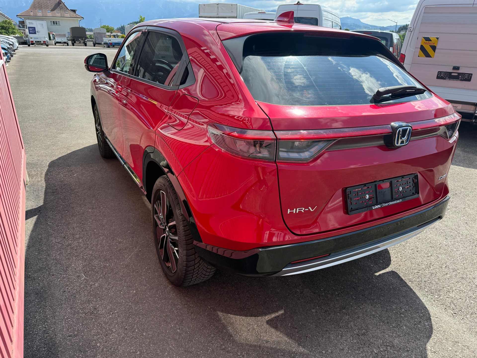 HONDA HR-V 1.5i-MMD Advance CVT-image-1