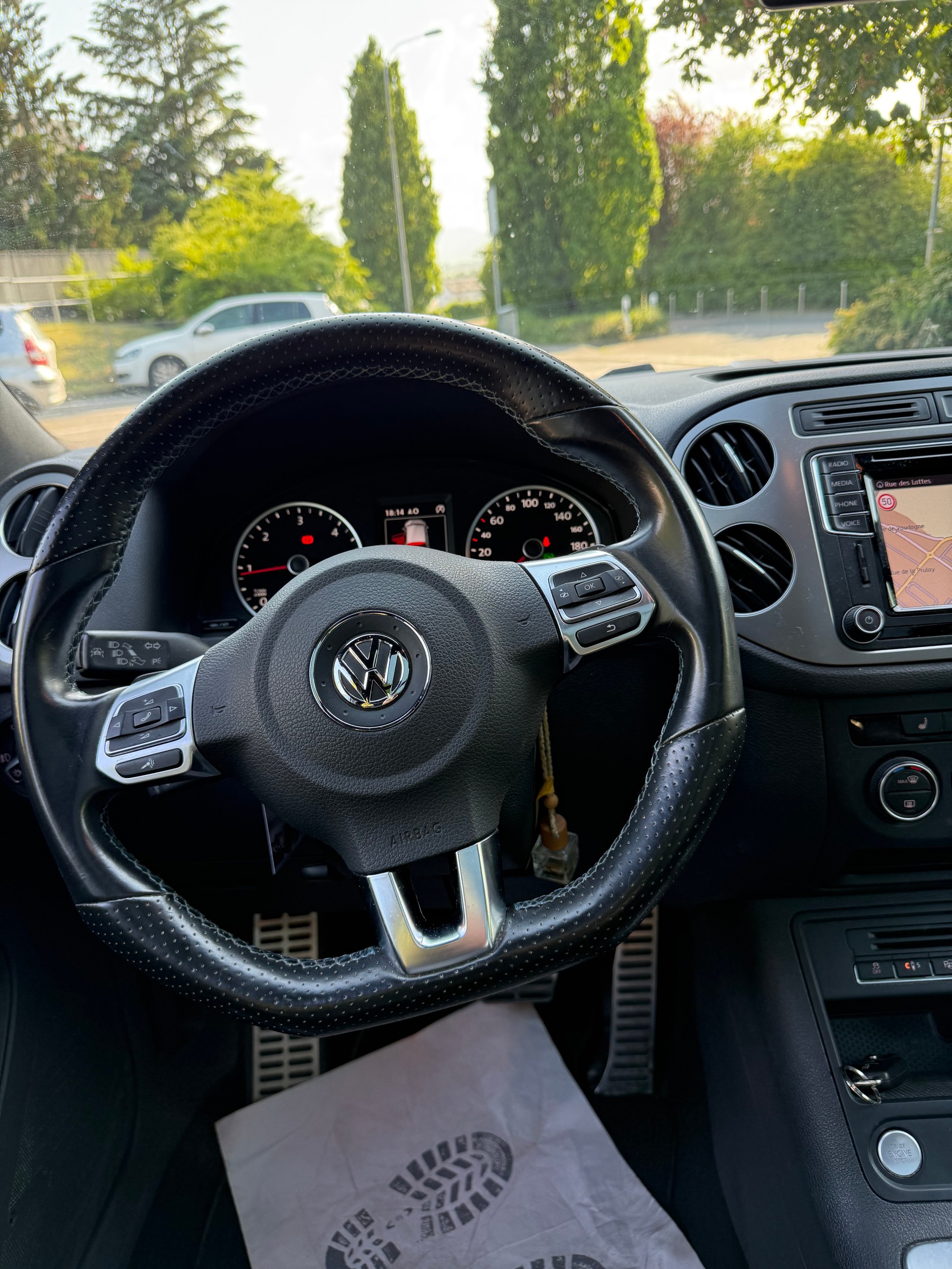 VW Tiguan 2.0 TDI Cityscape 4Motion DSG-image-12