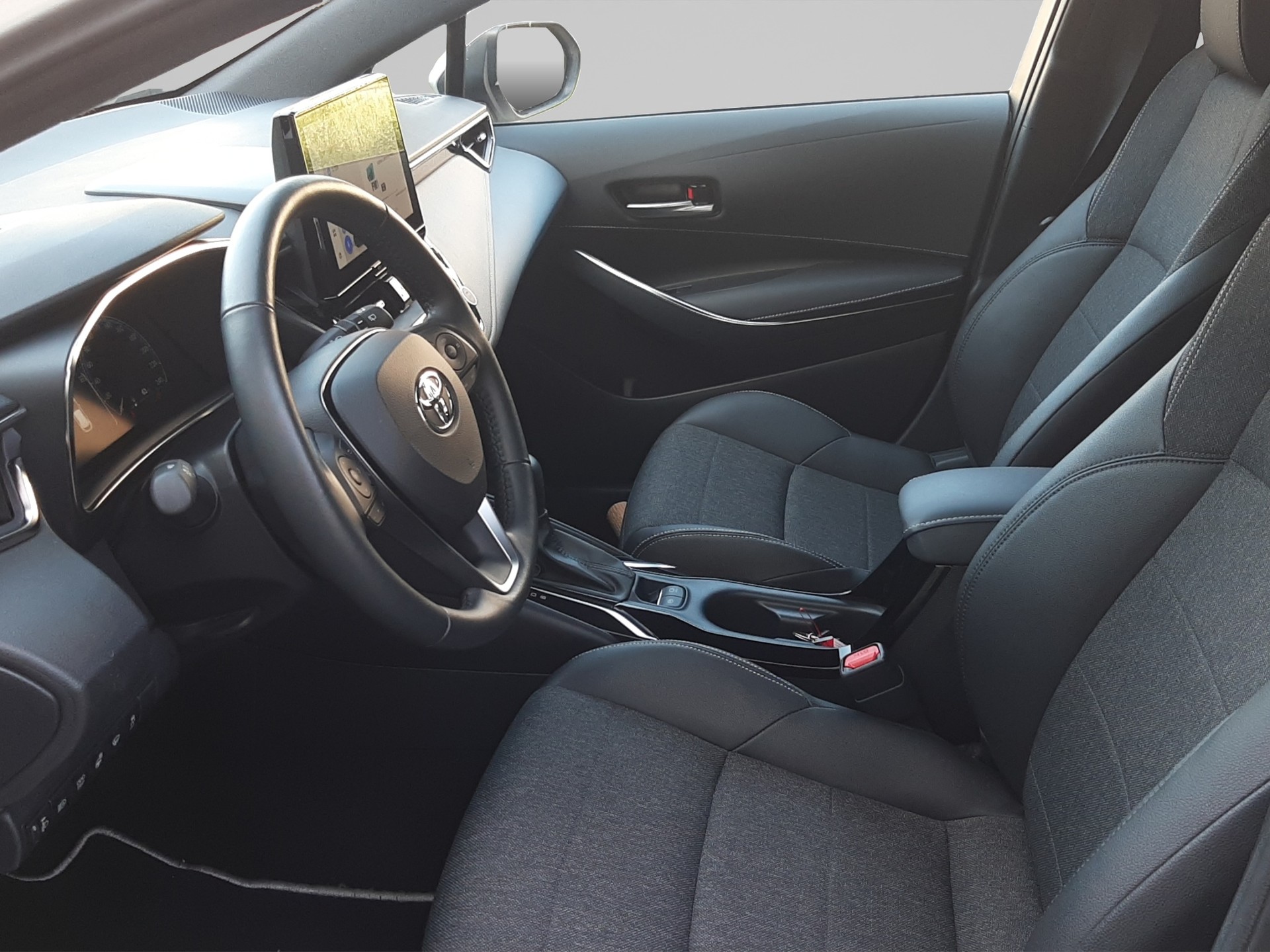 TOYOTA Corolla 1.8 HSD Trend-image-13