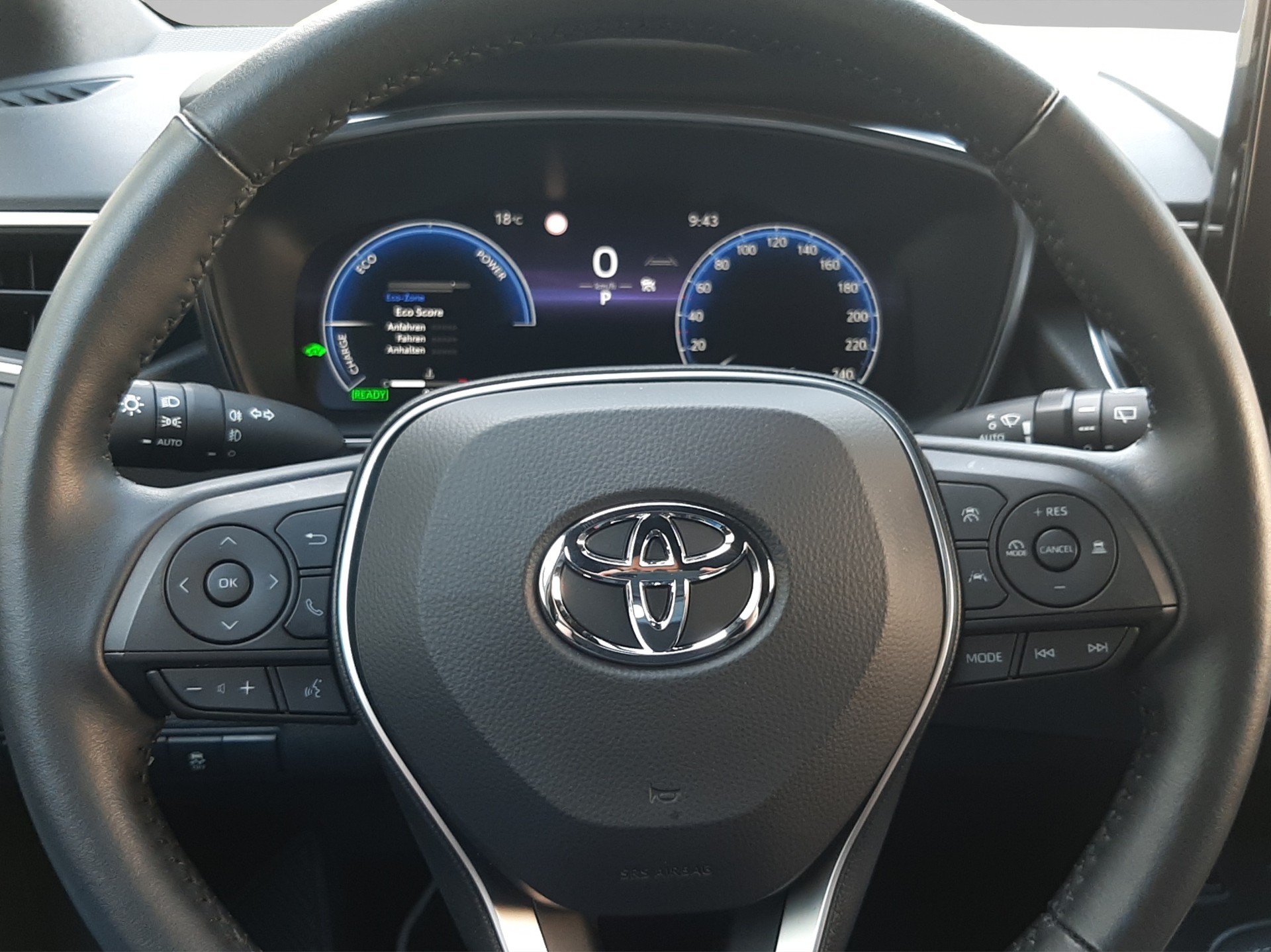 TOYOTA Corolla 1.8 HSD Trend-image-15