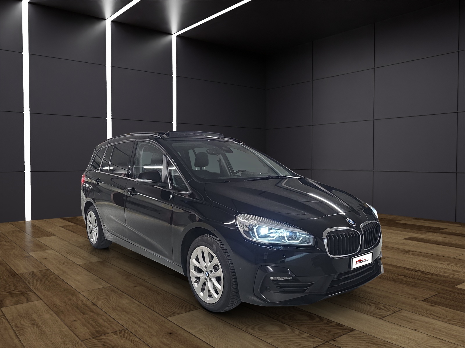 BMW 218d xDrive Gran Tourer Steptronic Travel Edition-showroom-element-1