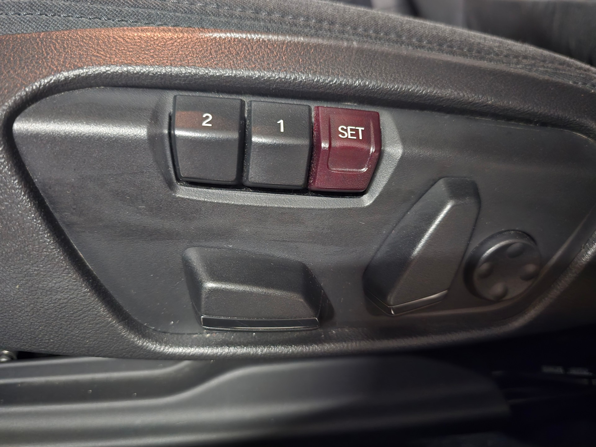 BMW 218d xDrive Gran Tourer Steptronic Travel Edition-image-18