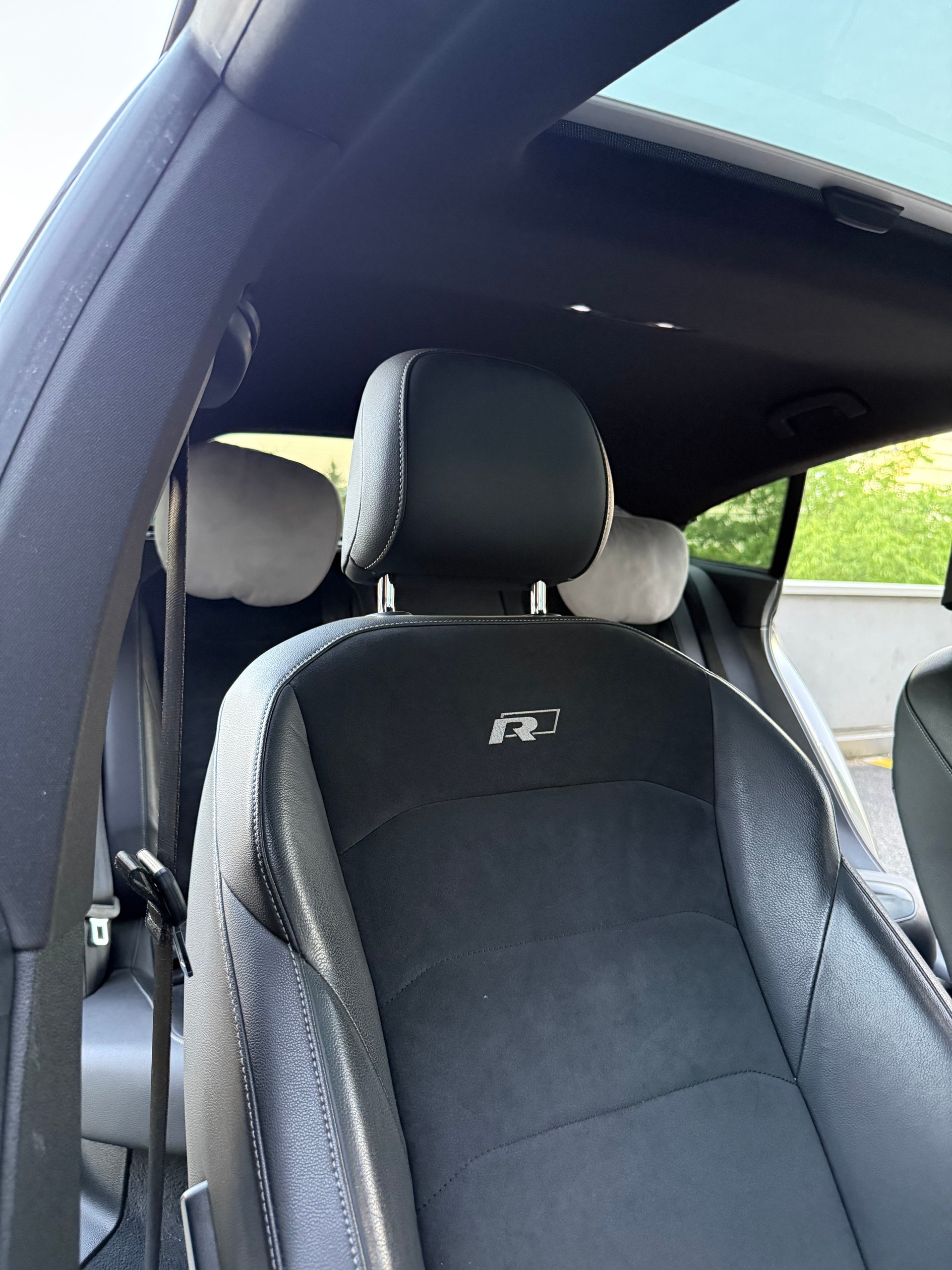 VW 2.0 TSI R-Line DSG-image-4