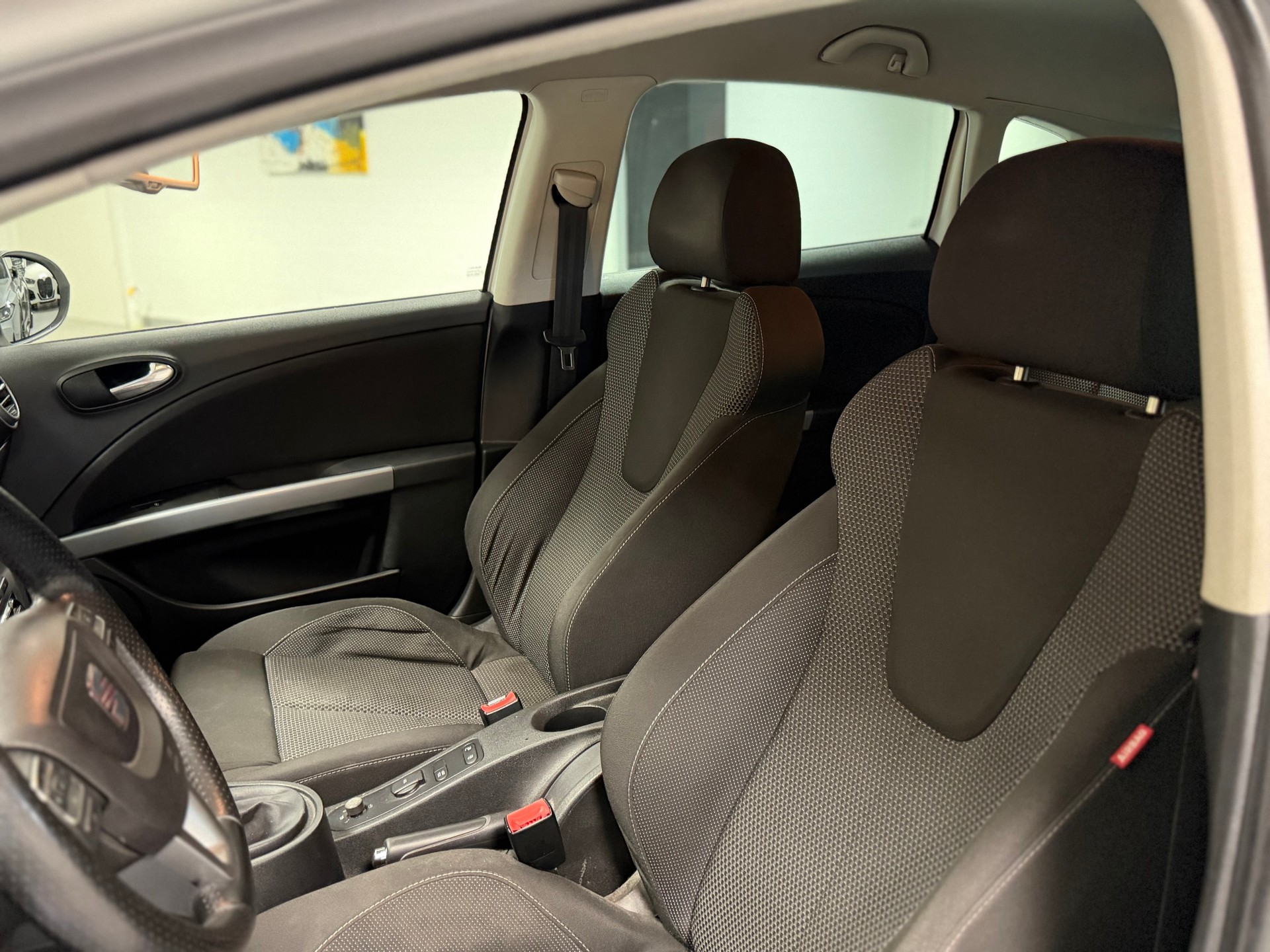 SEAT Leon 1.8 TSI Style-image-15